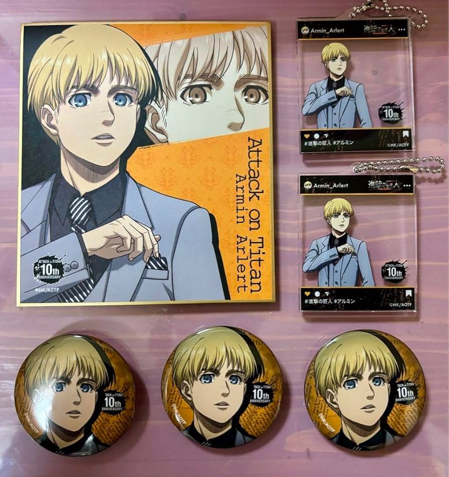 【9/30日まで】進撃の巨人 カラ鉄 アルミン 海 缶バッジ 進撃の巨人 ミカサ 缶バッジ カラオケの鉄人 海 4個 カラ鉄