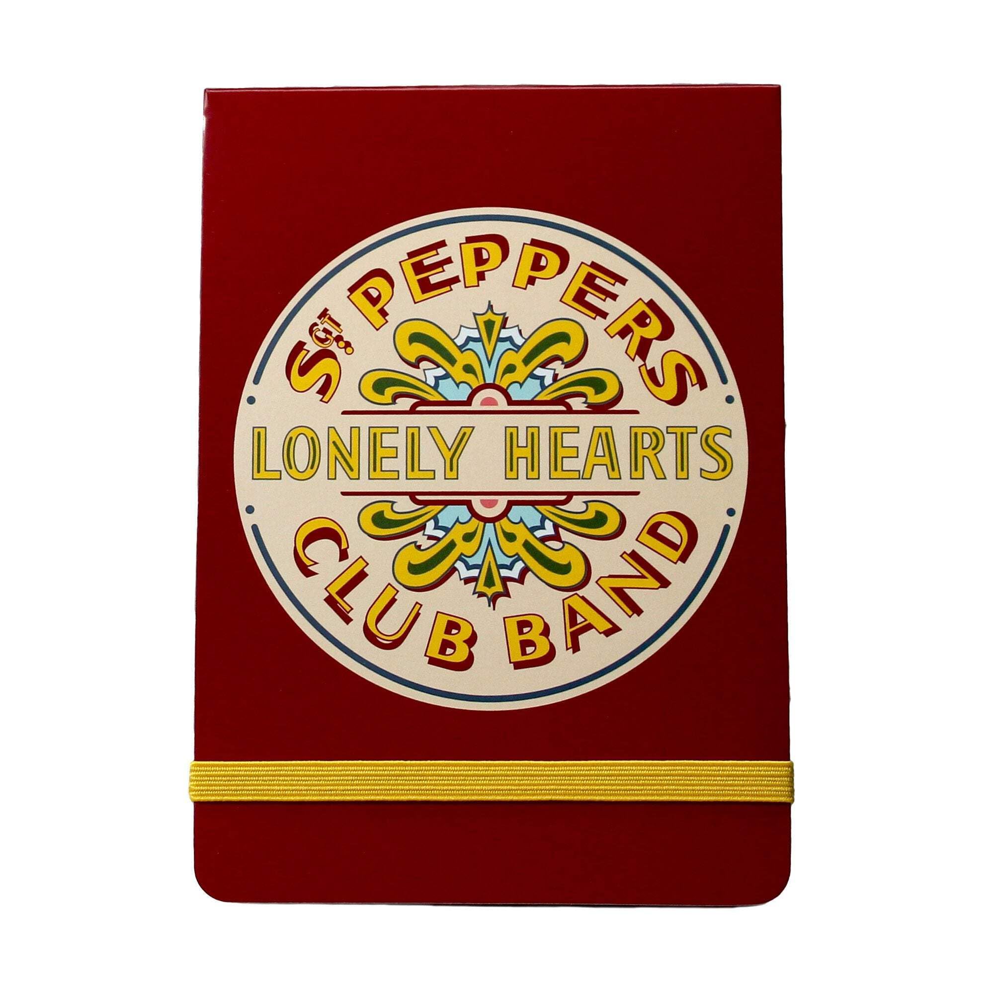 Half Moon Bay The Beatles Petit carnet de poche ligné 160 pages Sgt Pepper’s Lonely Hearts Clubs Band - Les Beatles, Paul McCartney, John Lennon, RIngo Starr, George Harrison Half Moon Bay The Beatles Petit carnet de poche ligné 160 pages Sgt Pepper's Lonely Hearts Clubs Band