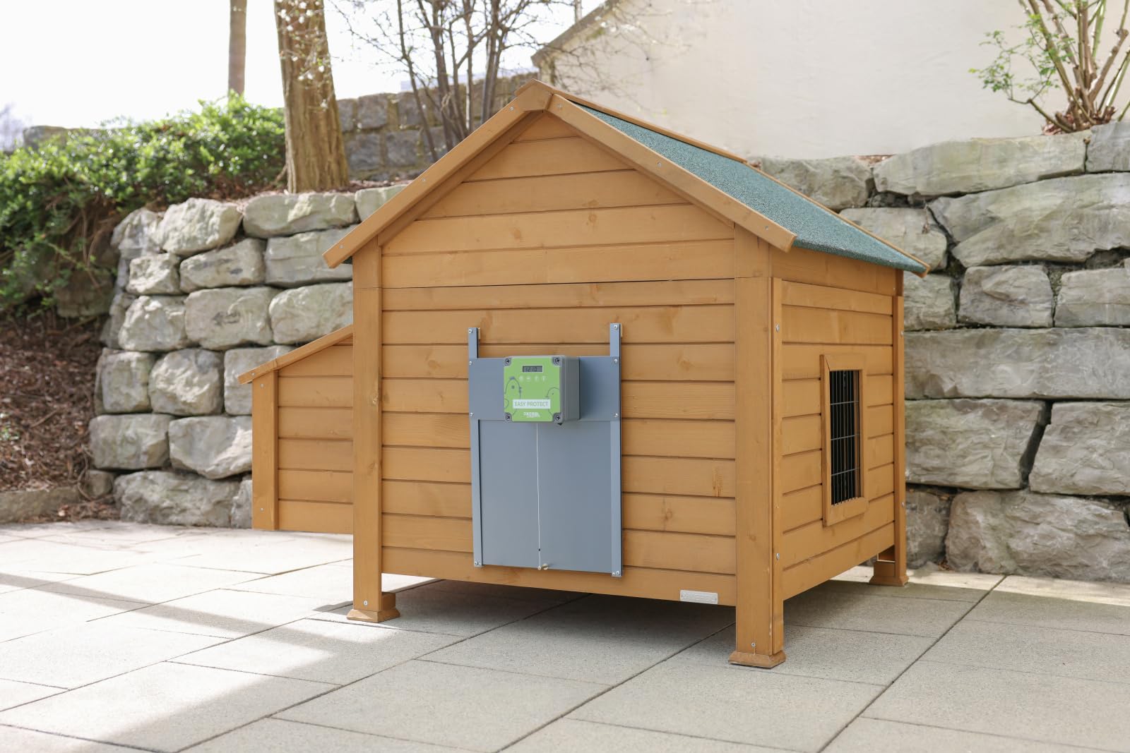 Kerbl Automatische Hühnertür Komplettset EasyProtect, mit Lichtsensor, B x H 32,5 x 58 cm, Batterie oder Netzbetrieb, 70590