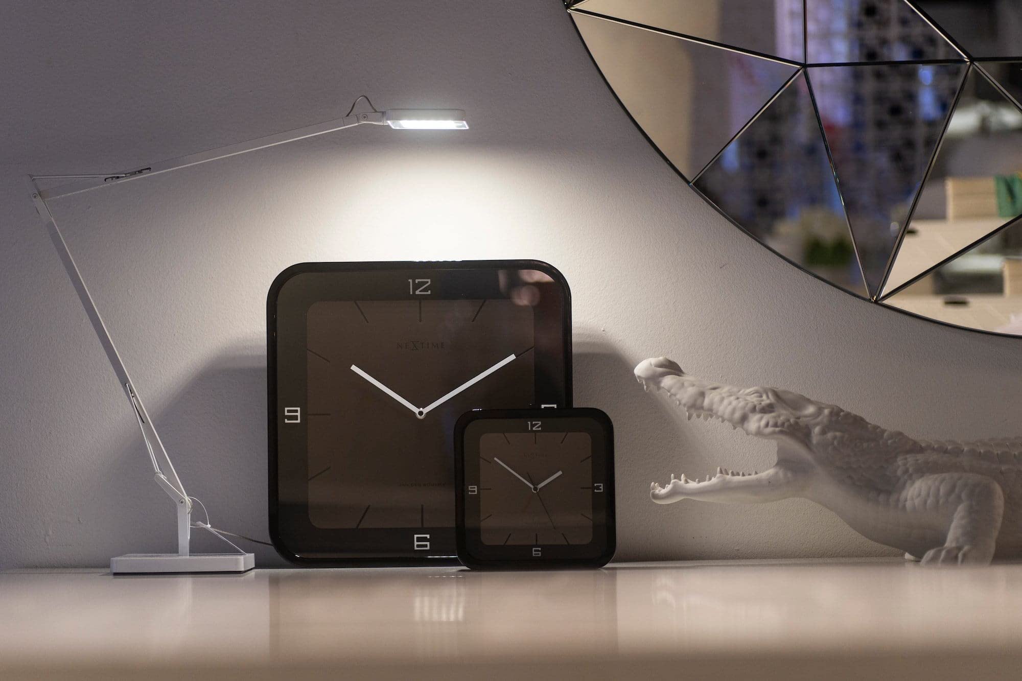 NeXtime Square Alarm Tischuhren, Metall und Kunststoff, Schwarz, 20 x 20 x 6 cm