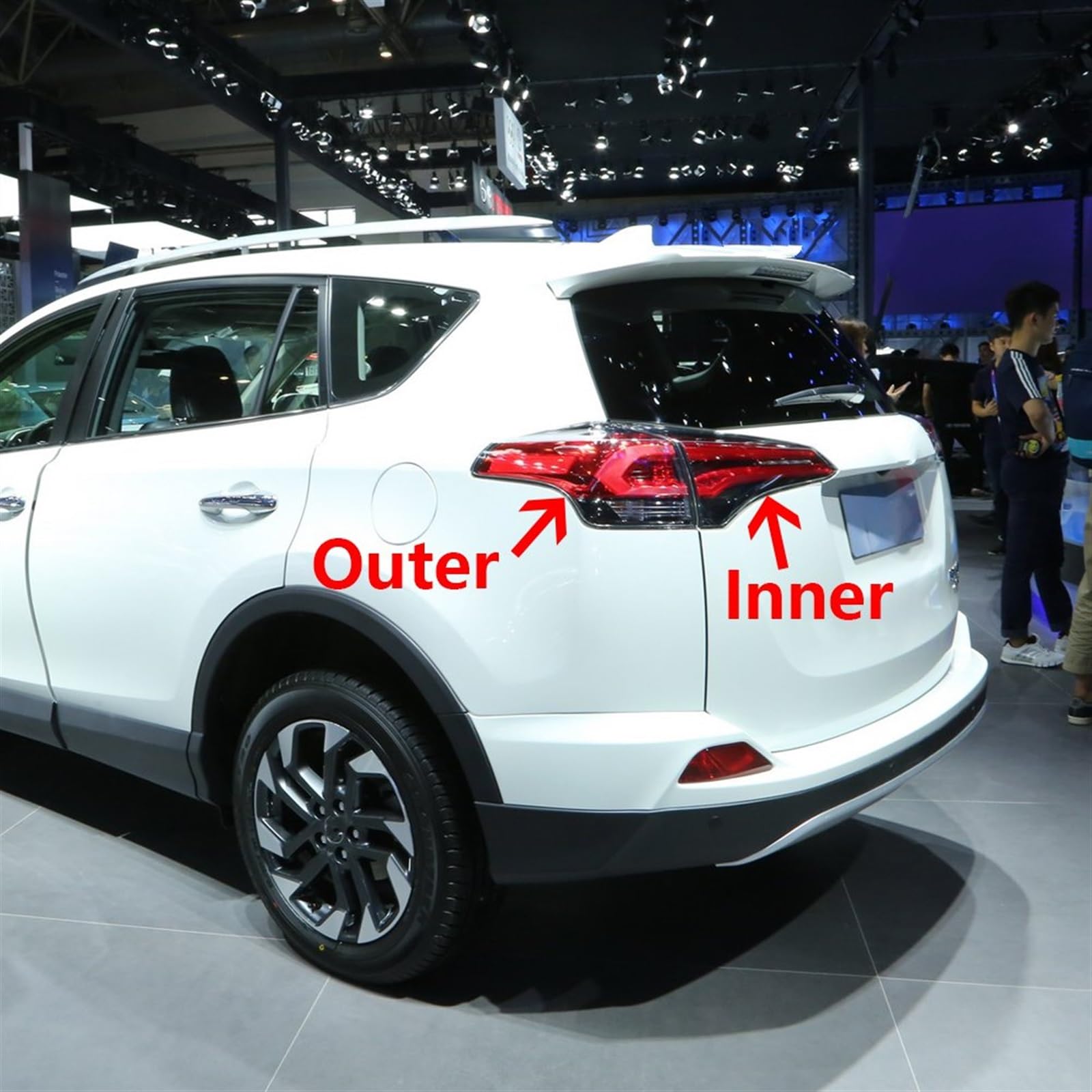 Amazon | テールライト 車のテールライト に適合する RAV4 2016 2017 