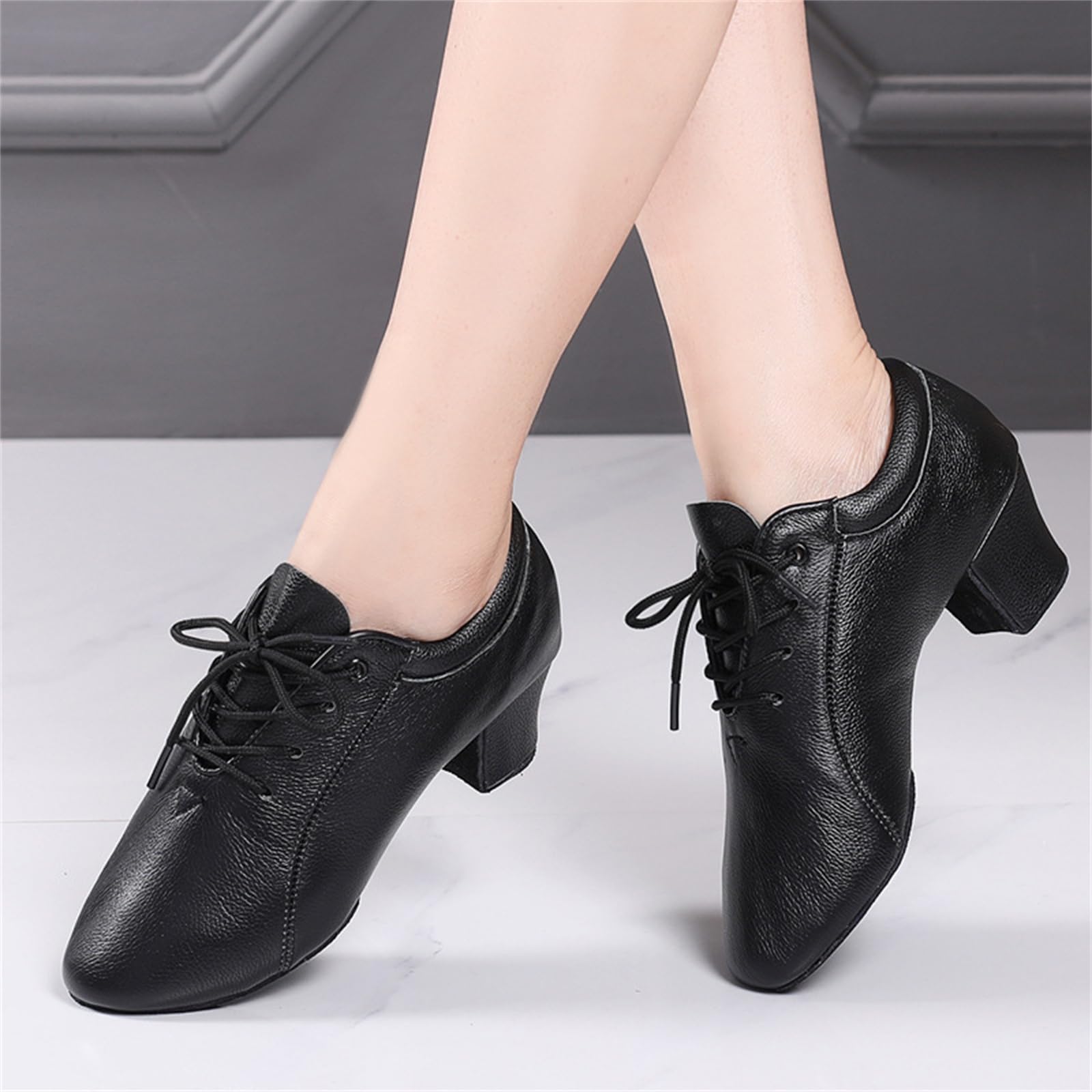 Buty do tańca latynoamerykańskiego damskie skórzane z dzieloną podeszwą do tańca towarzyskiego jazzu tanga nowoczesnego na grubym niskim obcasie sznurowane