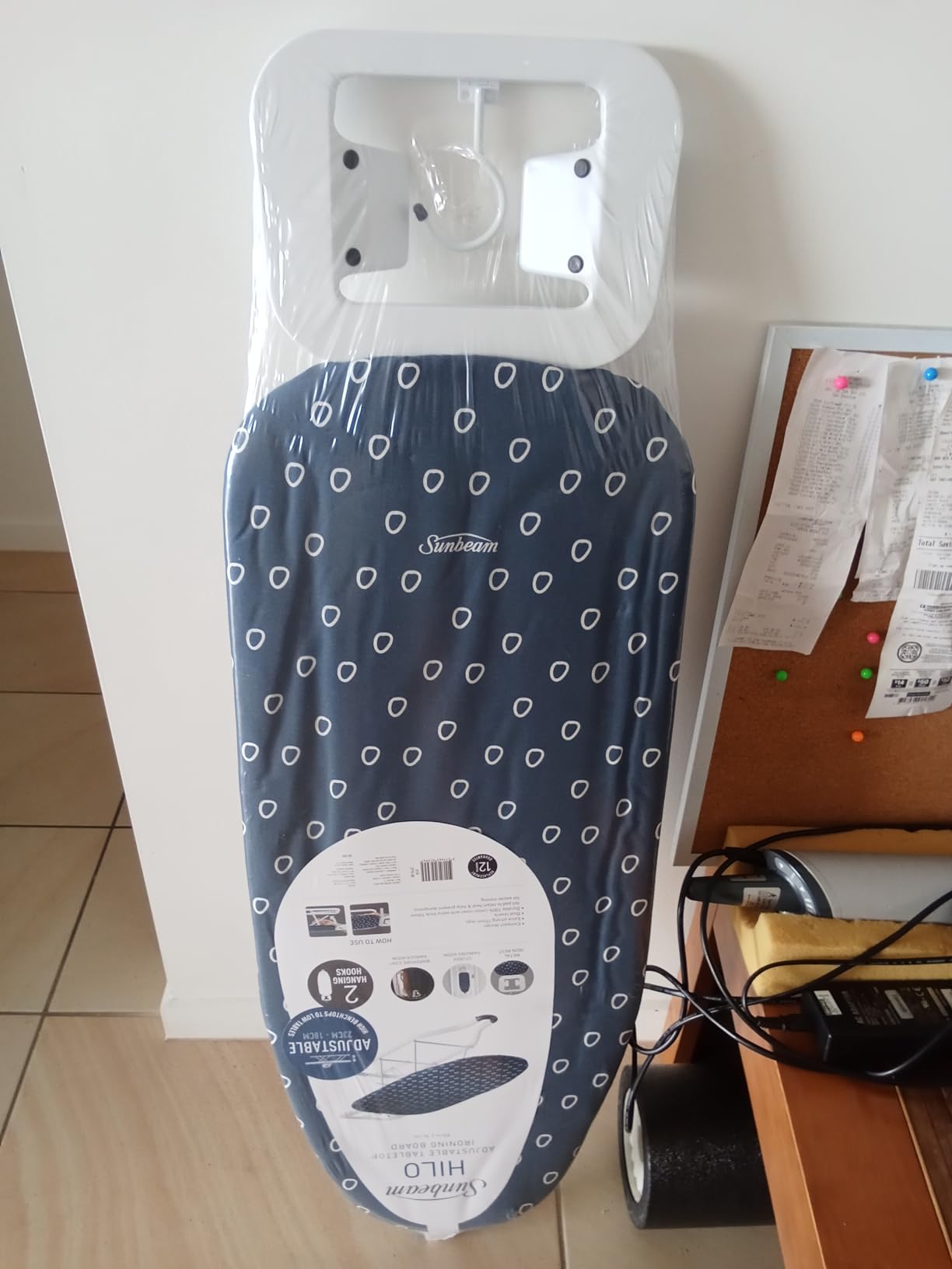 Sunbeam SB1300 Hilo Adjustable Table Top Ironing Board 18cm 23cm