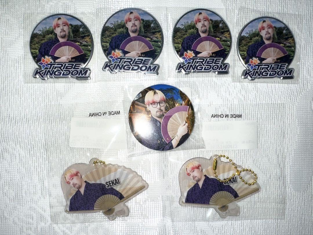 トラキン ガチャ New Gacha] Fashion Monster Attacks! Kaiju Sneaker Head