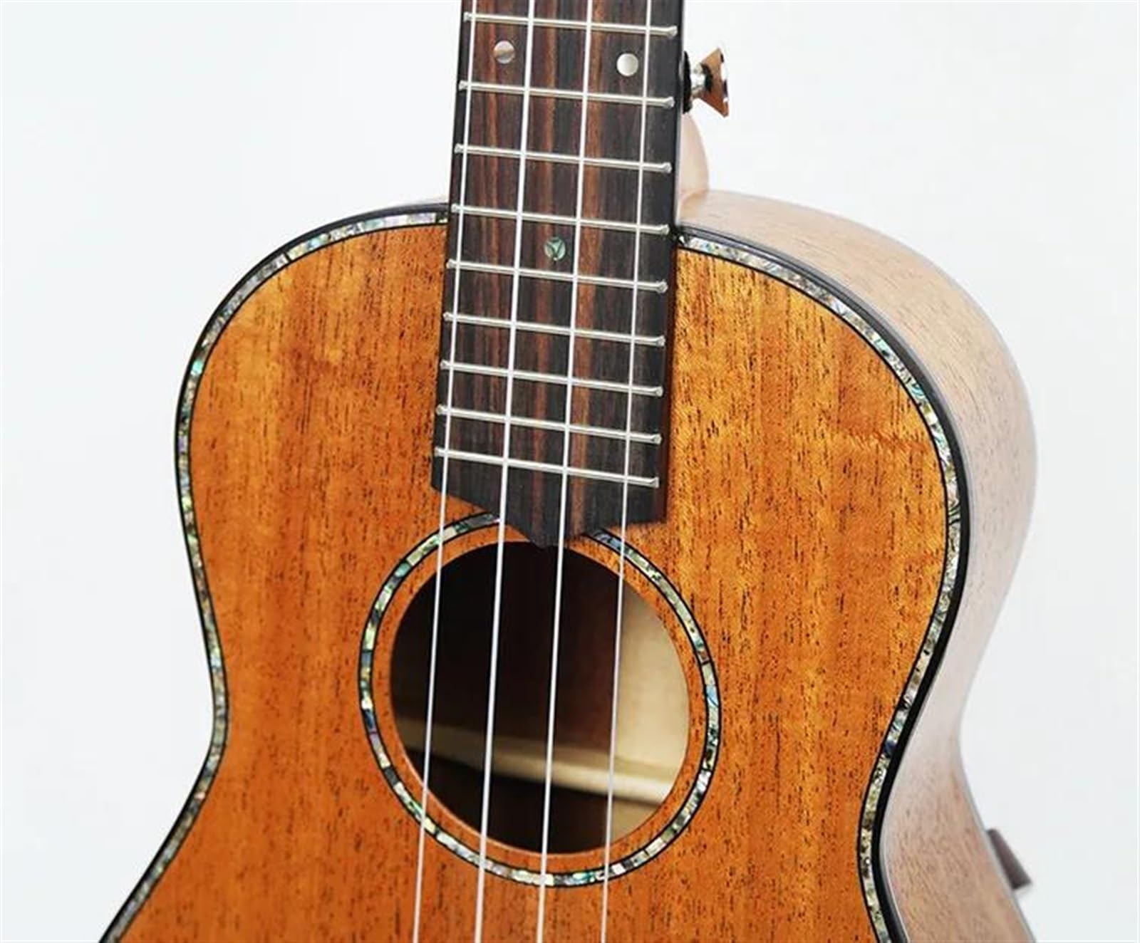Strumento a corda per ukulele per chitarra hawaiana a 4 corde con corpo in mogano massiccio da 26 pollici(Only Classical head)