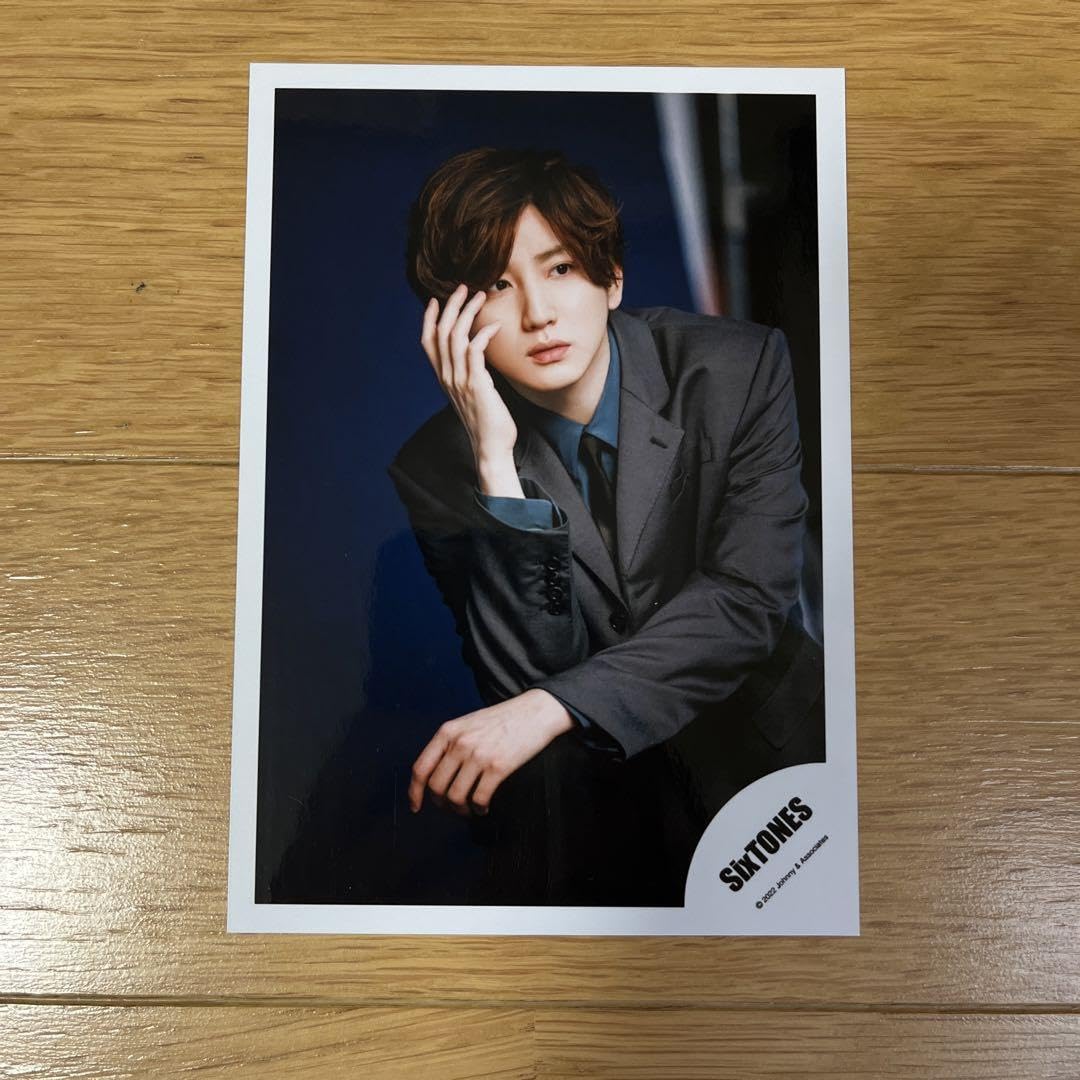 Amazon.co.jp: SixTONES 京本大我 共鳴 公式写真 : ホーム＆キッチン