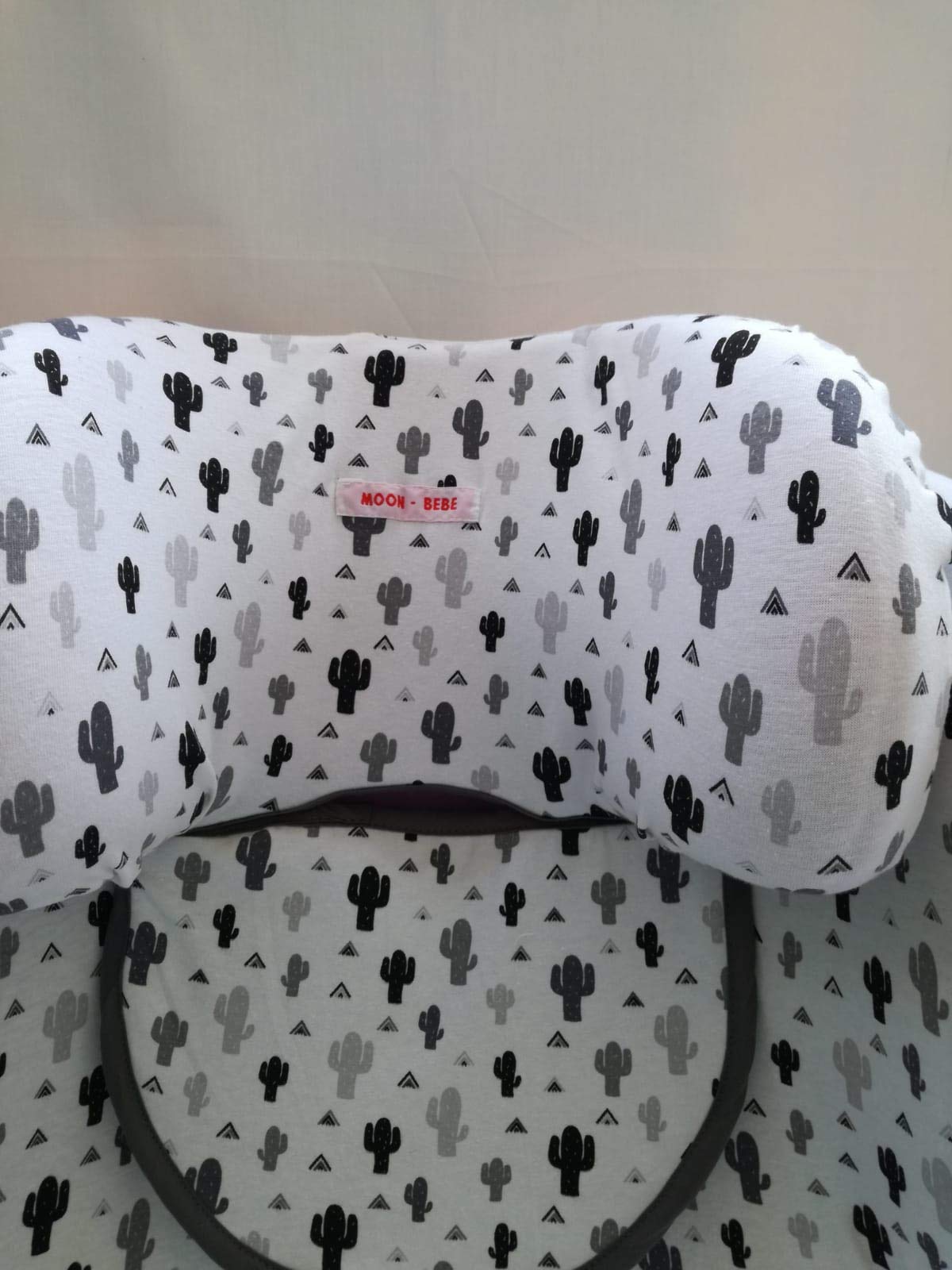 MOON-BEBE Pokrowiec na fotelik samochodowy dla dzieci Juno 2-Fix, grupa 1 (9-18 kg) (biały)