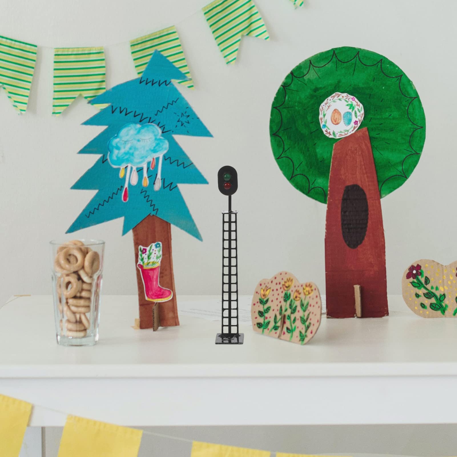 KONTONTY Luminous Miniature Traffic Light Prop for Micro Landscape Decor Durable Model Signal for Sand Table Layout Accessory for Train Enthusiasts