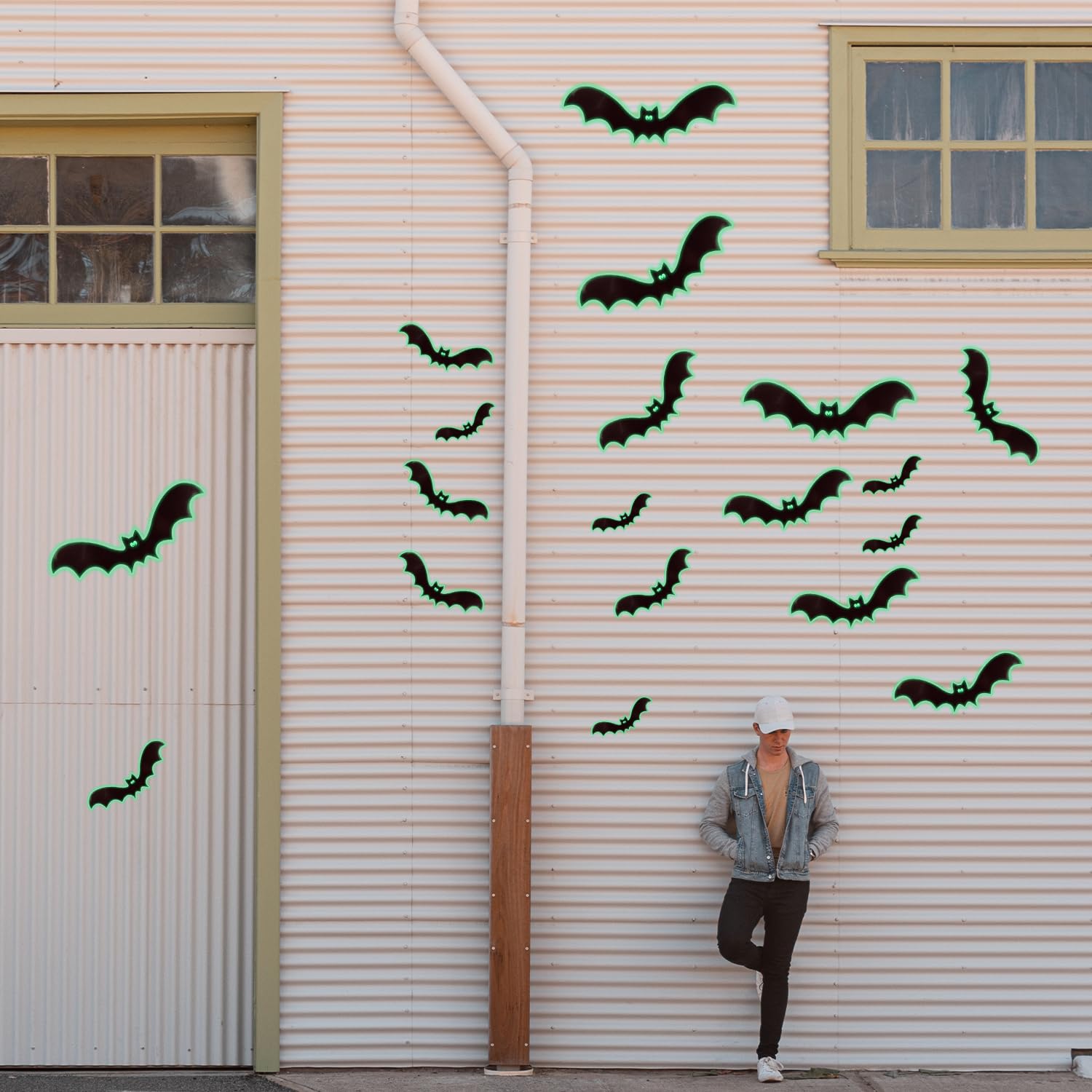 Déco Halloween Magnétique – 24 Chauves-Souris Avec Yeux Fluos – Pour Porte, Voiture, Mur – Effet Effrayant Garanti