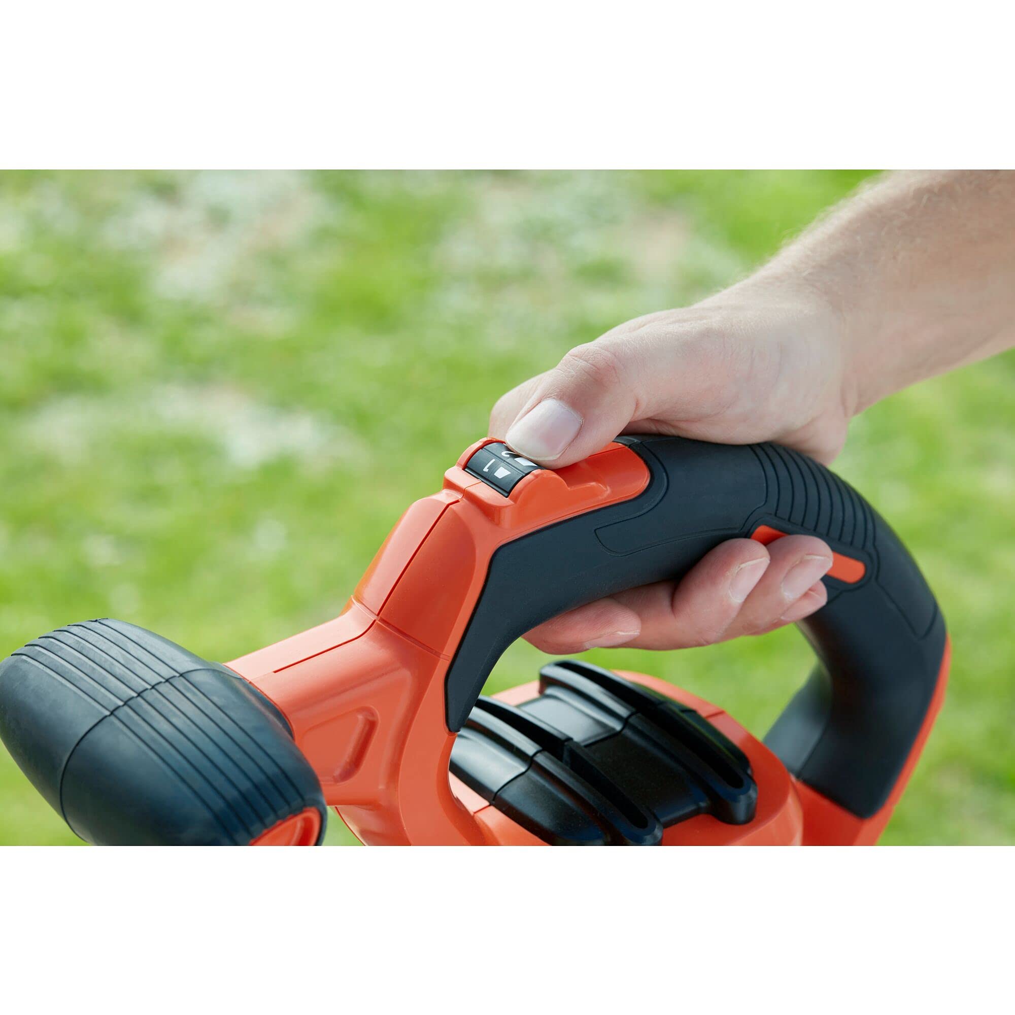 BLACK+DECKER BEBLV301 Aspirateur Souffleur Électrique 3000 W Orange