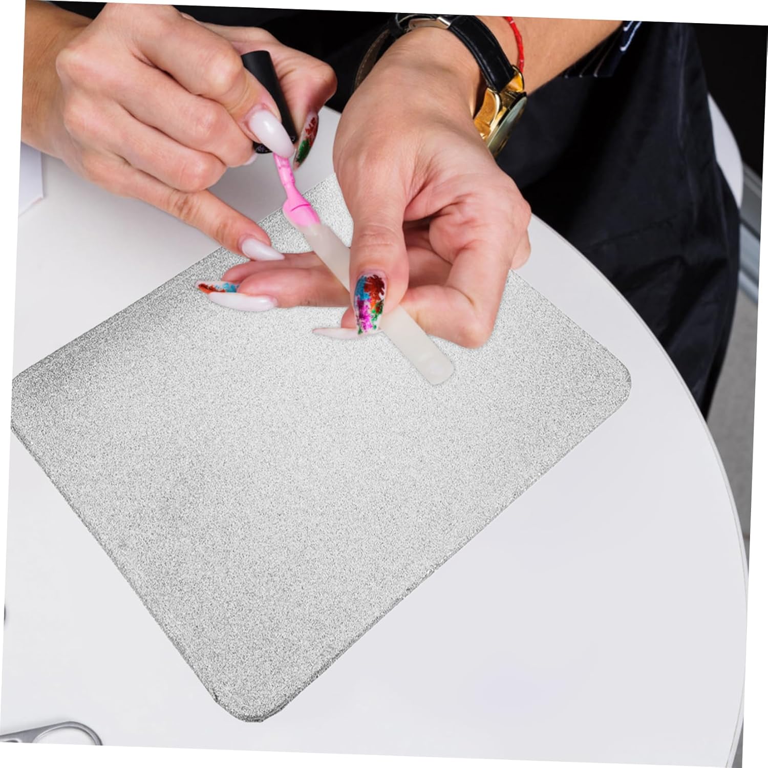 1Set Nail Art Hand Rest Pillow Compact Lightweight Manicure Cushion for Nail Salon Home Use Durable Comfortable Arm Rest for Nail Technicians DIY Enthusiasts Stylish