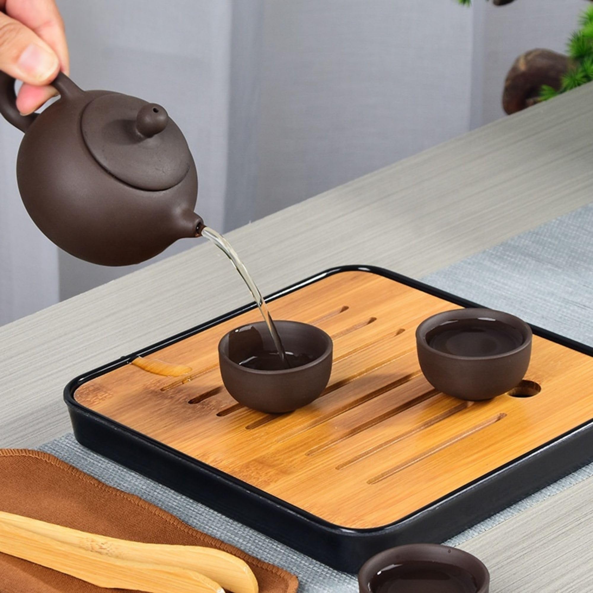 Traditionelles Chinesisches Yixing Tee-Service Set, Handgefertigte Keramik, Braun, 4-Teiliges Kung Fu Teeservice mit Teekanne und Tassen in Geschenkbox