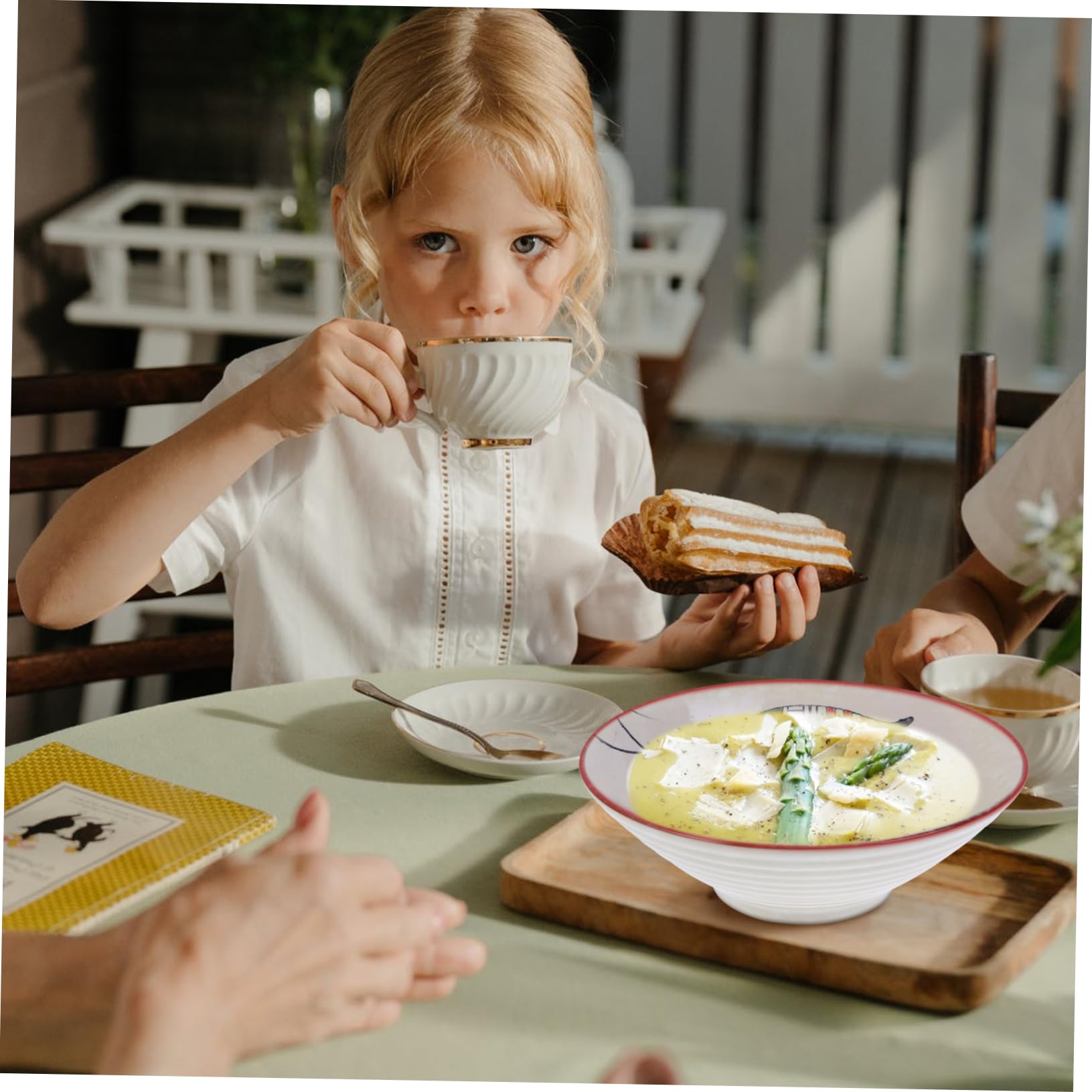 Cabilock 1Pc Adorable Cartoon Noodle Bowl Nonslip Household Rice Bowl for Soup Salad and Noodles for Daily Use Smooth Glazed Design Fun Kitchen Essential