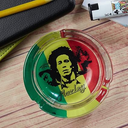 Kookee Glass Ashtray for Outdoor Indoor Transparent Modern Home Decor Tabletop Ash Tray for Smokers, Round, Multi (Diemeter: 8.5cm)