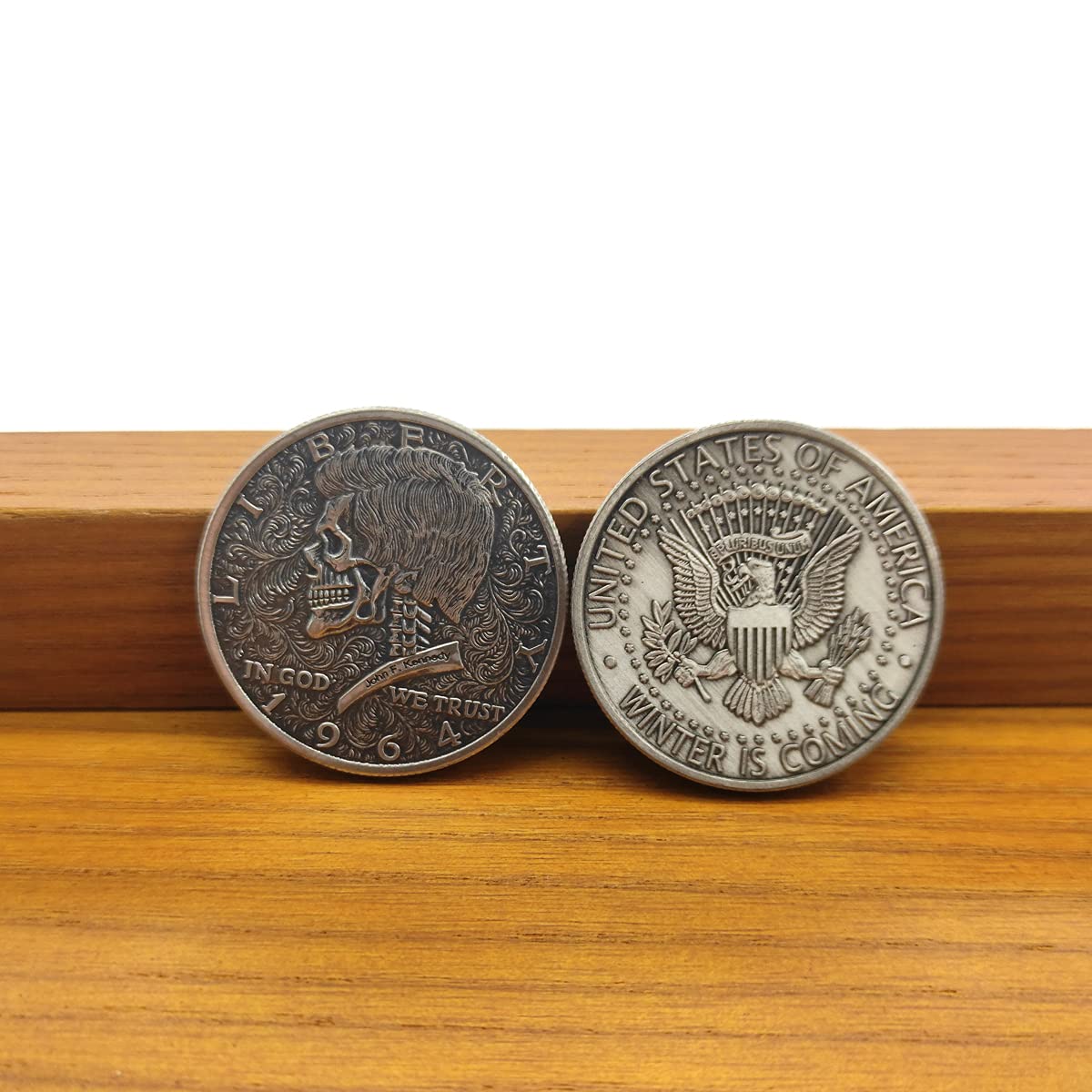 骨董品 Amazon | 1964年 ケネディスカル HOBO レトロパンクアート 記念