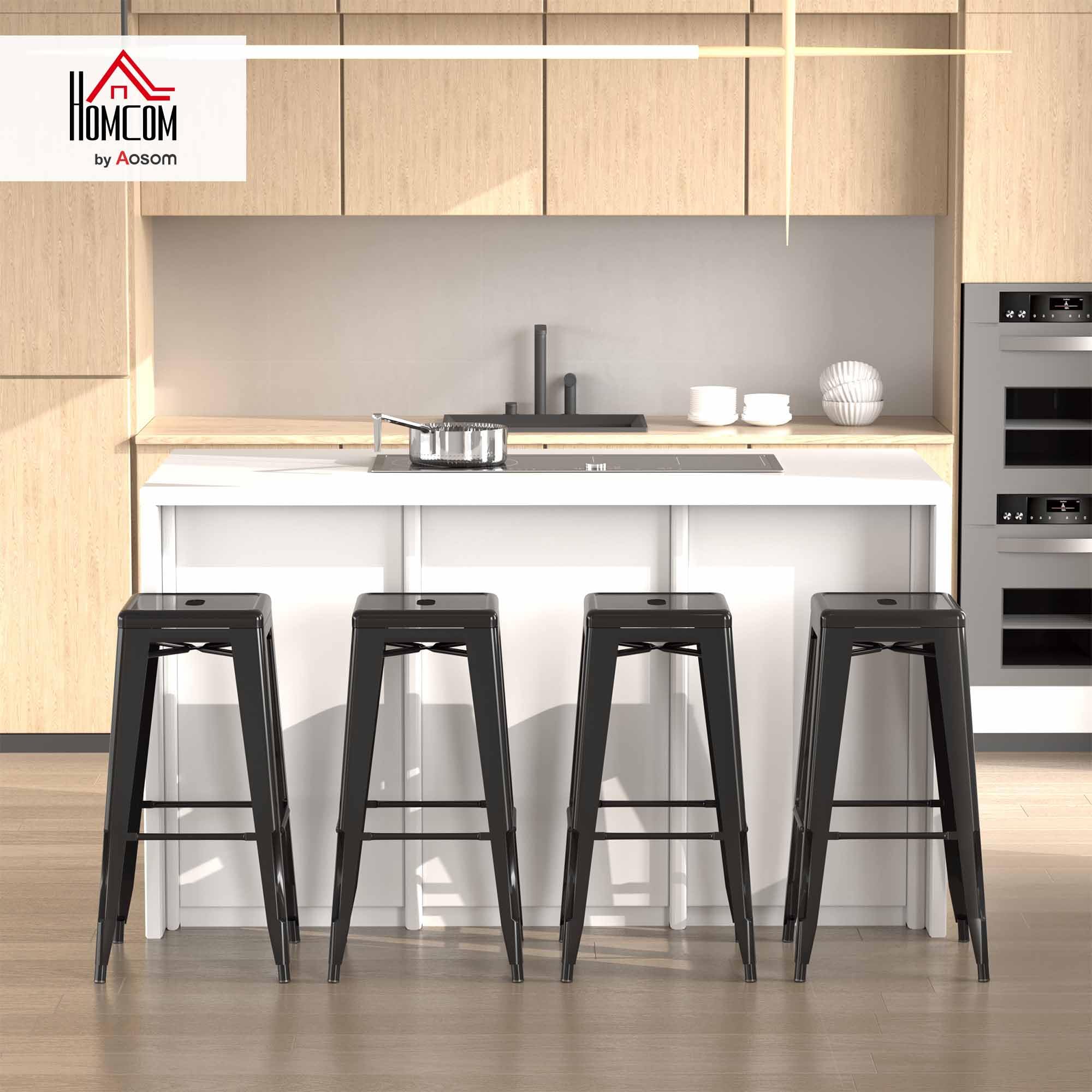 HOMCOM 4 Taburetes de Bar Apilables con Reposapiés 43x43x76 cm Negro | Estilo Industrial, Aptos para Interiores y Exteriores, Carga Hasta 120kg