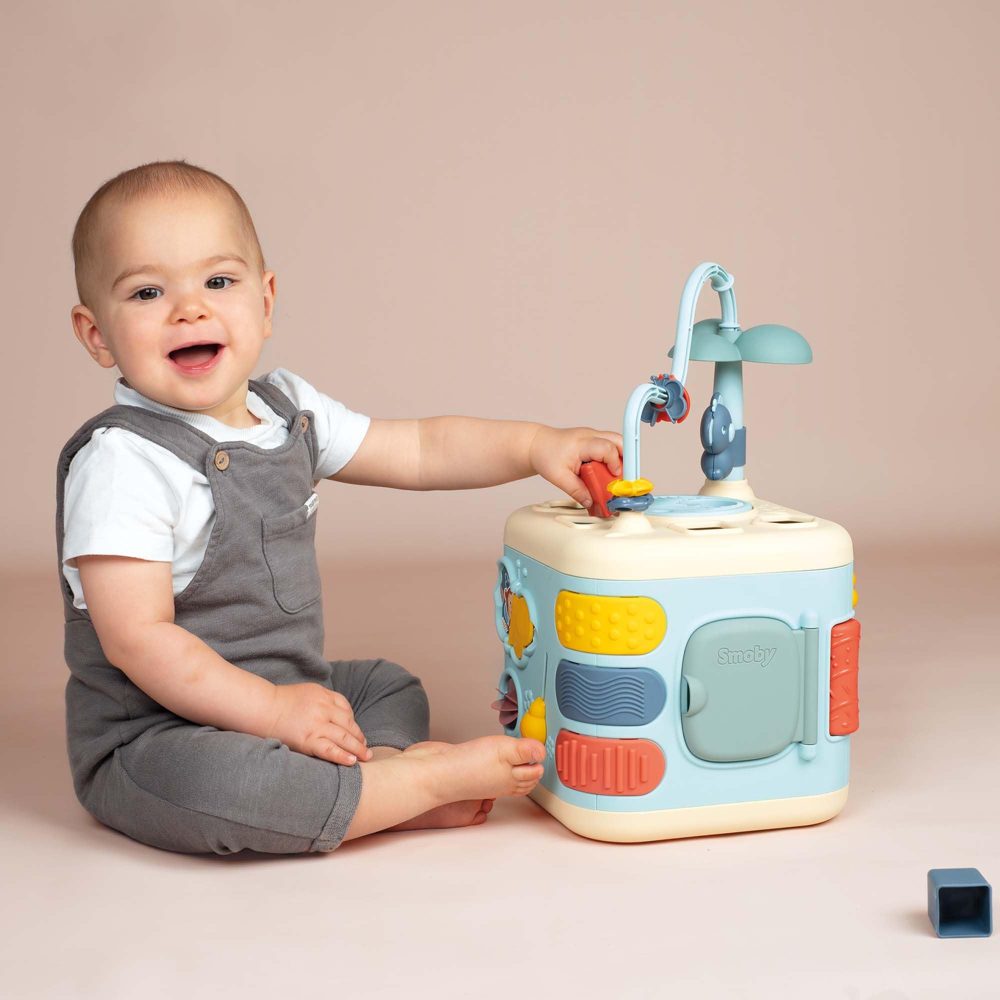 Smoby Little Explor Cube - Jouet d'Eveil - 13 Activités - A Partir de 12 Mois - Fabrication Française