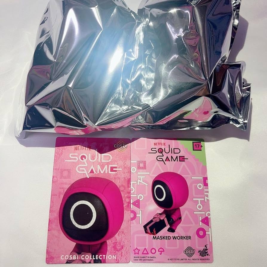 Amazon.co.jp: イカゲーム コスビ フィギュア セット ピンクガード 〇