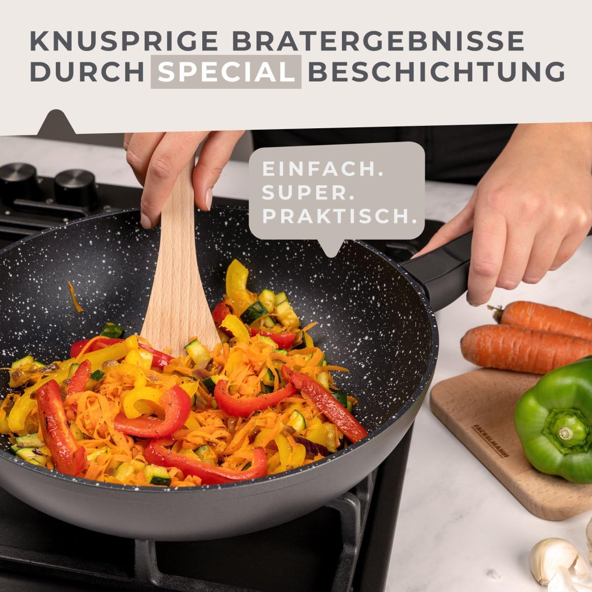 Fackelmann Wokpfanne Marble 28 cm, Antihaft-Wok aus 90% recyceltem Aluminium mit ergonomischem Kunststoff-Griff, großer Wok mit hohem Rand zum Kochen, für Induktion geeignet