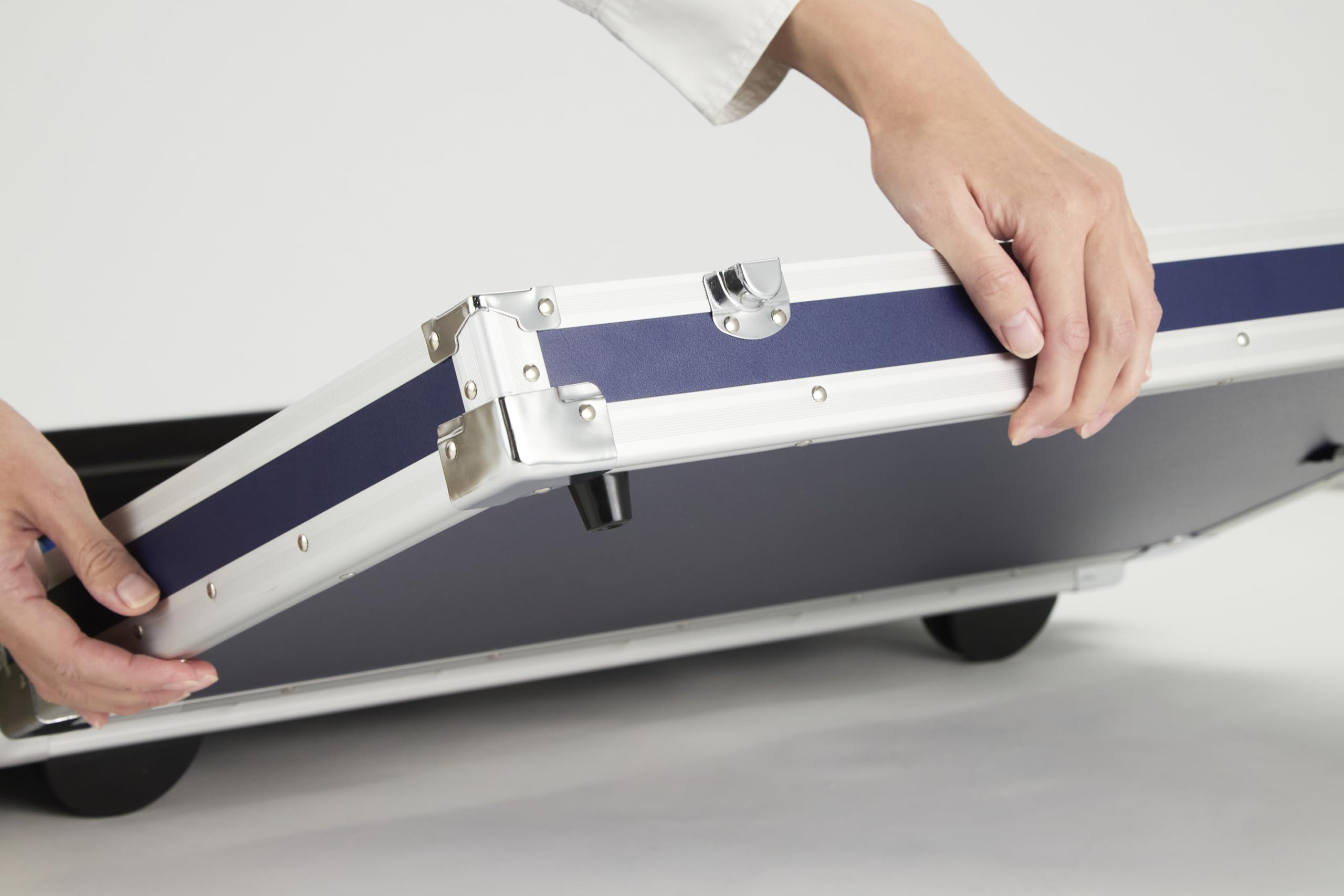 鈴木楽器 スズキ SUZUKI HB-250 トーンチャイム 25音セット Amazon | SUZUKI スズキ トーンチャイム 2オクターブ 25音 基本セット