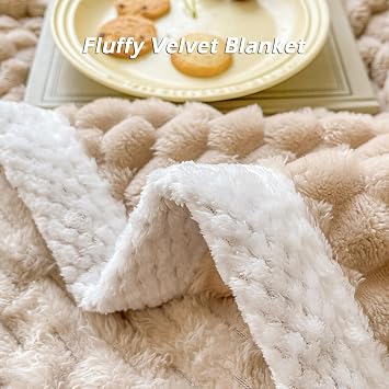 Soft Fleece Blanket, Warm Throw Blanket for Bedroom, Couch, Travel, Bedroom Accessories, Cozy Large Bed Throw Blanket, Single Double Size, Fit All Season (150x200cm,Pink)