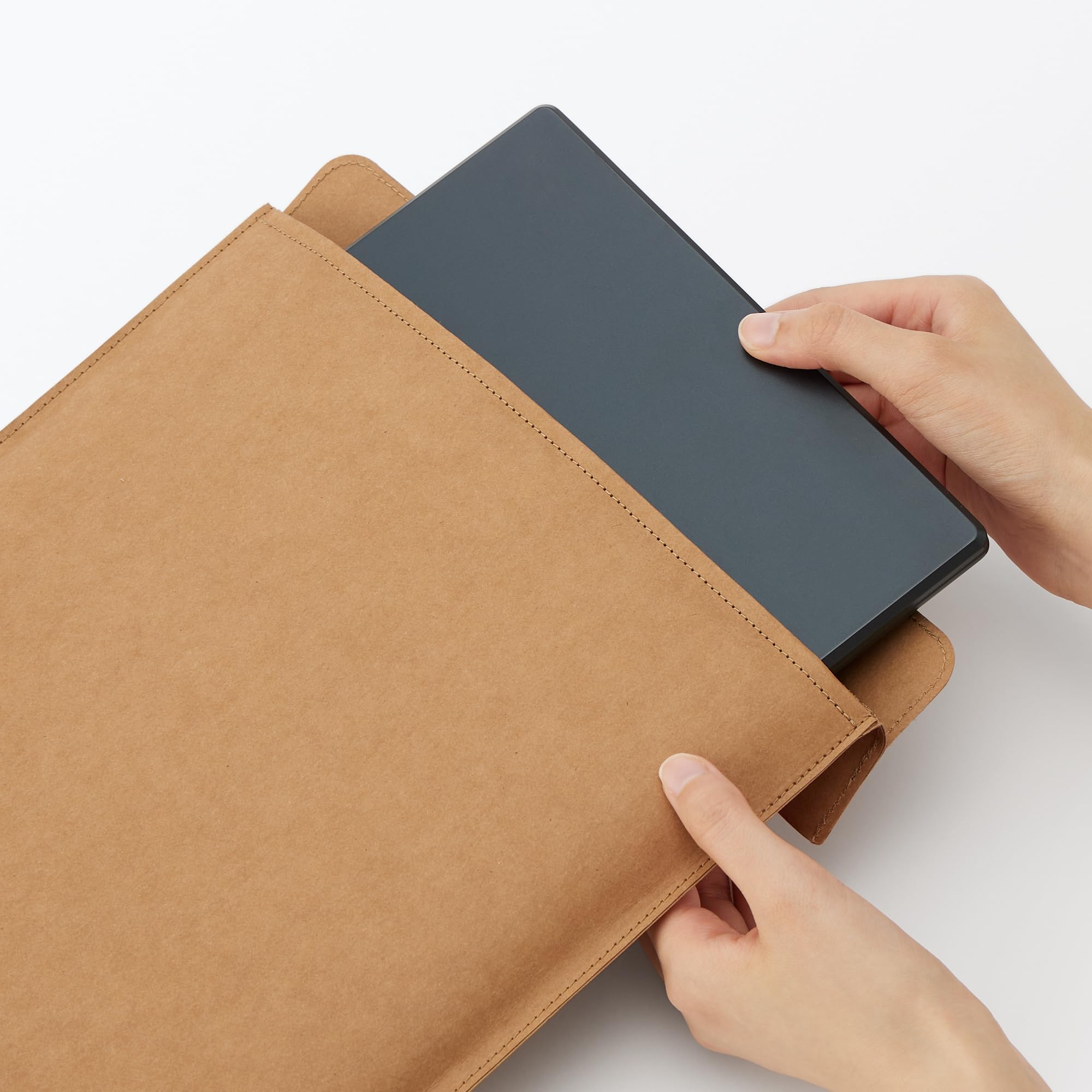Amazon.co.jp: MUJI Jeans Label Computer Case Brown for 13