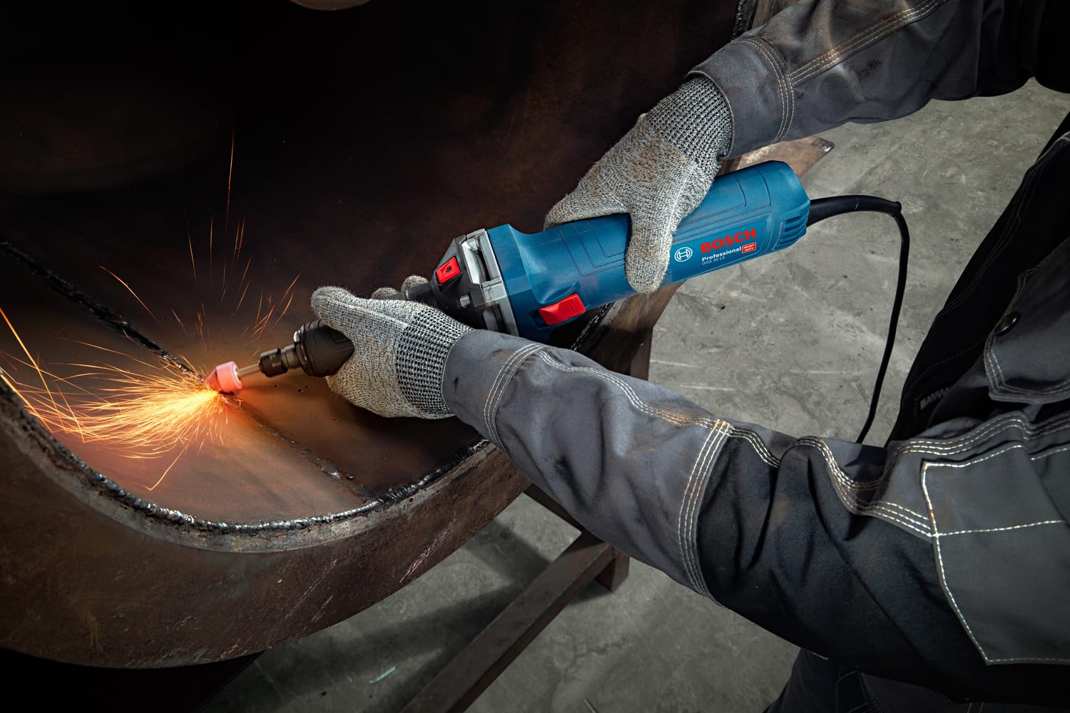 Bosch Professional Smerigliatrice assiale GGS 30 LS (potenza di 750 W, fino a 33.000 giri/min, incl. 1 chiave di serraggio, 1 pinza di serraggio da 6 mm con dado)