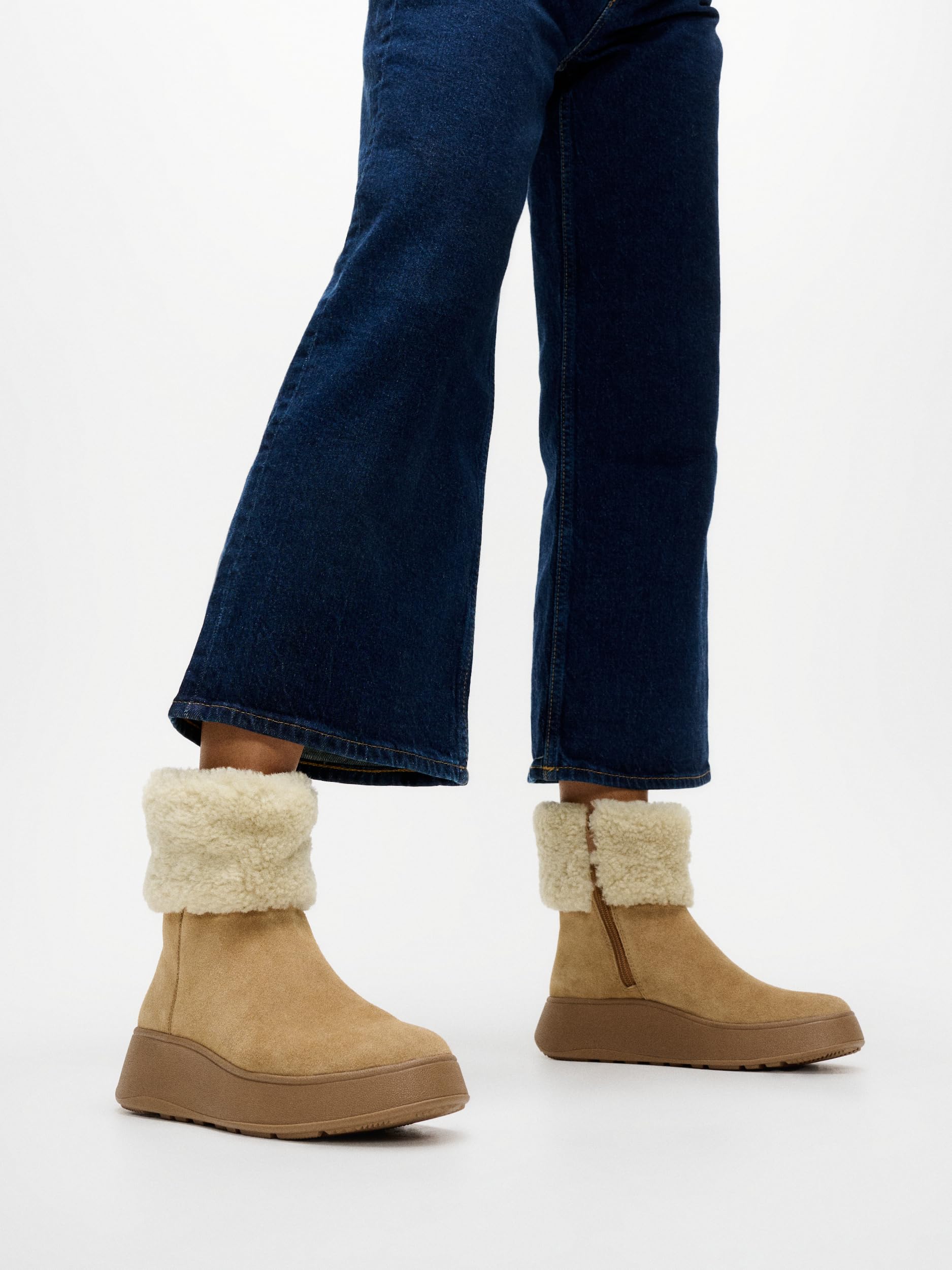 Fitflop Women's F-Mode Shearling-Collar Zip-up Suede Ankle BootsAnkle Boot