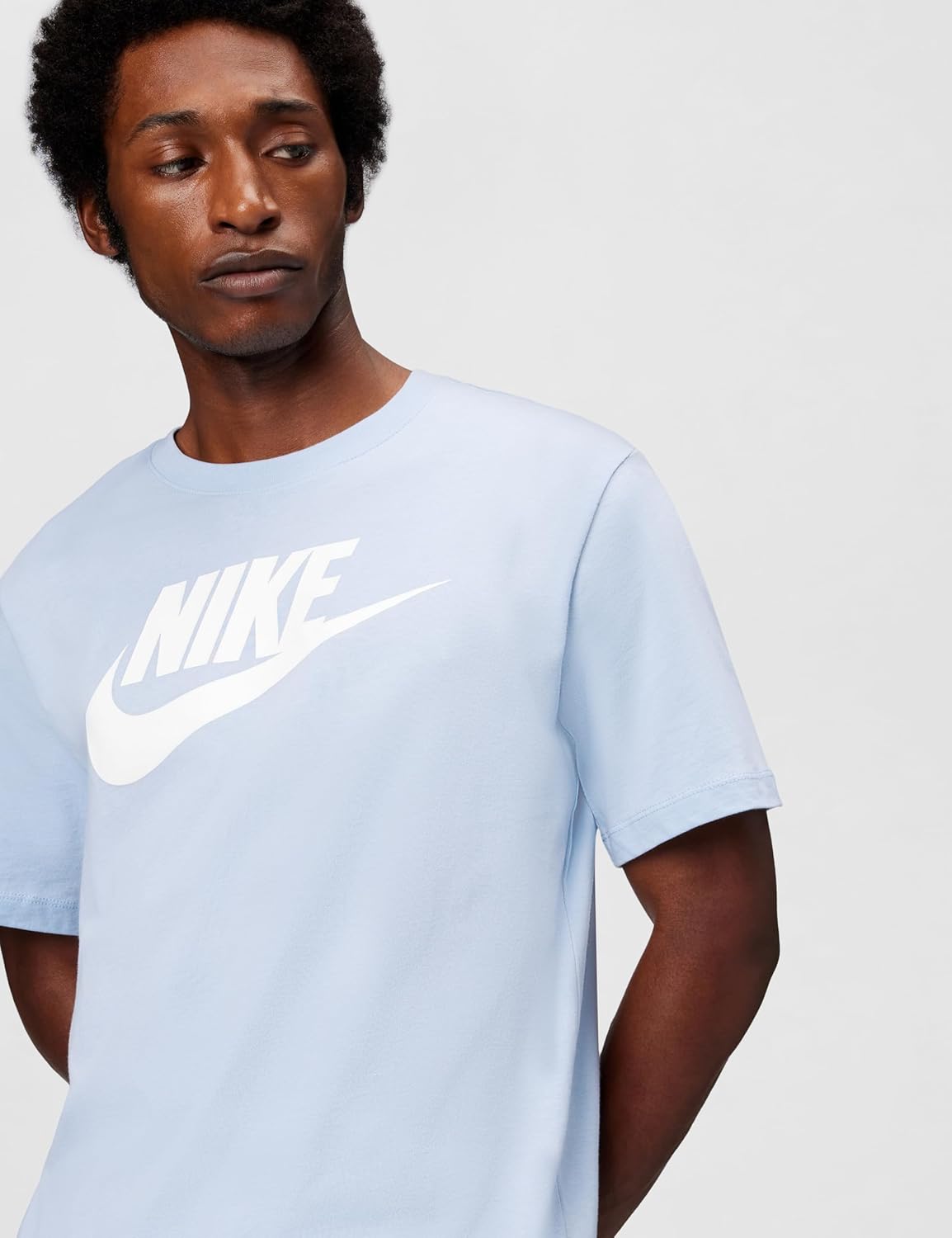 Nike Men's Logo Sportswear T-Shirt
