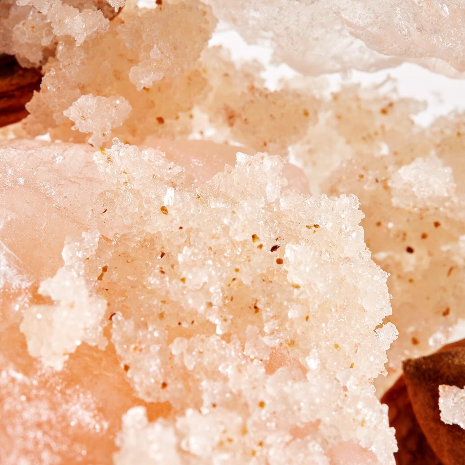 Rituals The Ritual of Ayurveda Odświeżający Scrub do ciała Indian Rose & Punjabi Pink Salt & Sweet Almond 125 g