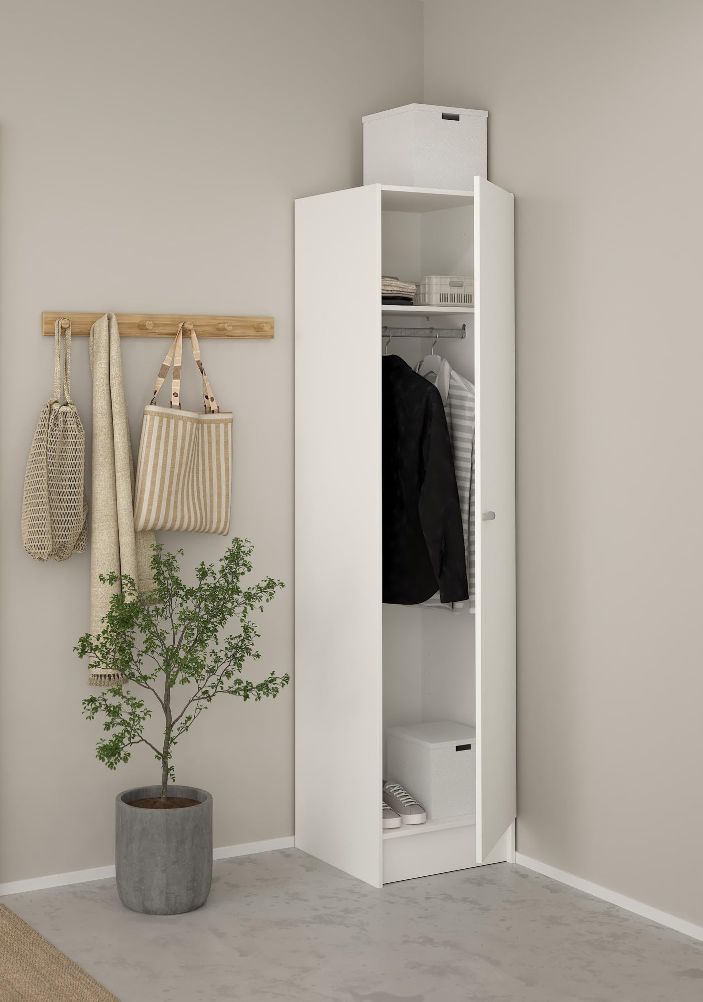 Bissolo Casa Armadio Multiuso Salvaspazio MOD. Focus Bianco Opaco 49,2x47x200 cm con 1 Anta Reversibile, 4 Ripiani Regolabili e Tubo Appendiabiti, Mobile in Laminato per Casa e Cucina