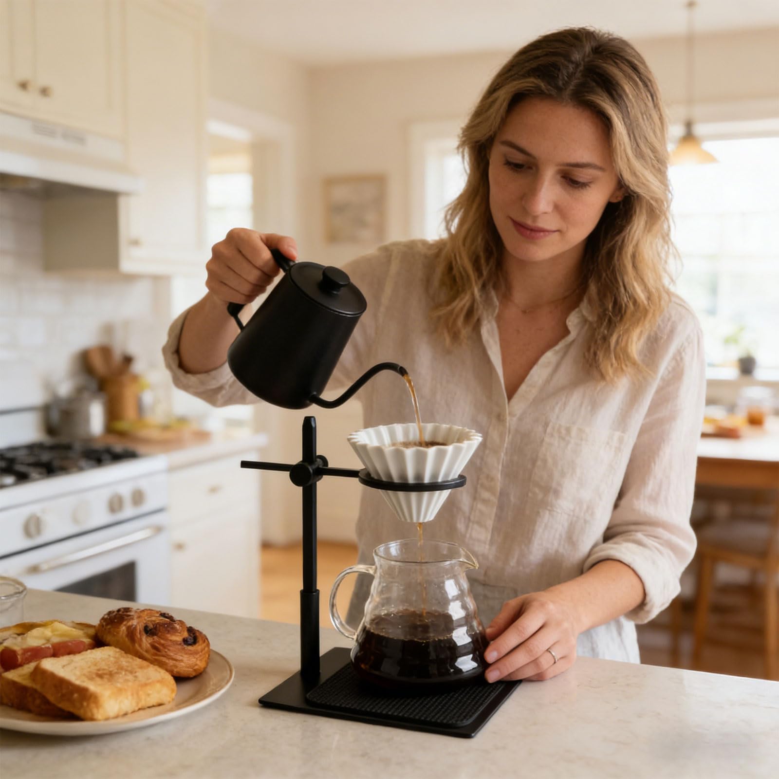 Kaffeebrüher Ständer aus Aluminiumlegierung mit griffiger Silikonbasis, geeignet für den Innen und Außenbereich, sorgt für stabilen und sicheren Halt Werkzeuge für die Kaffeemaschine zu Hause
