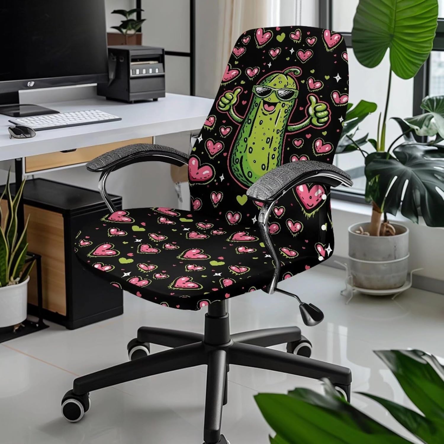 Xoenoiee Cute Pickle Hearts Pattern Office Chair Covers Stretchable Computer Gaming Chair Cover, Universal Desk Chair Covers Removable Rotating Chair Slipcover with Button, Small