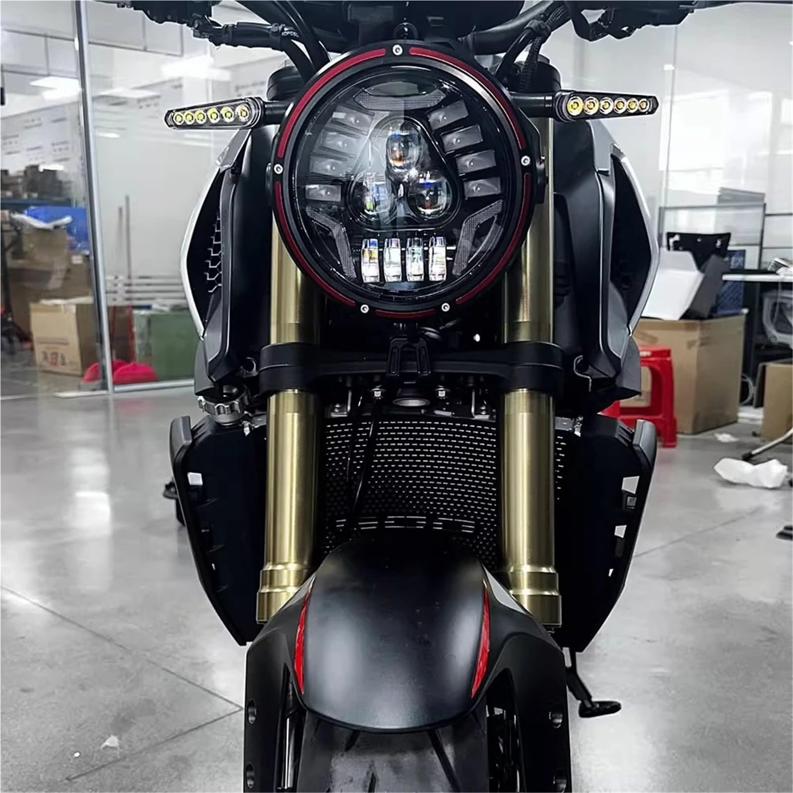 Osłona ochronna osłony chłodnicy Pasuje Do QJM&OTOR SRK 600RS 600 RS SRK600 Street 2025-2026 Motocykle Osłona Chłodnicy Kratka Grilla Ochrona