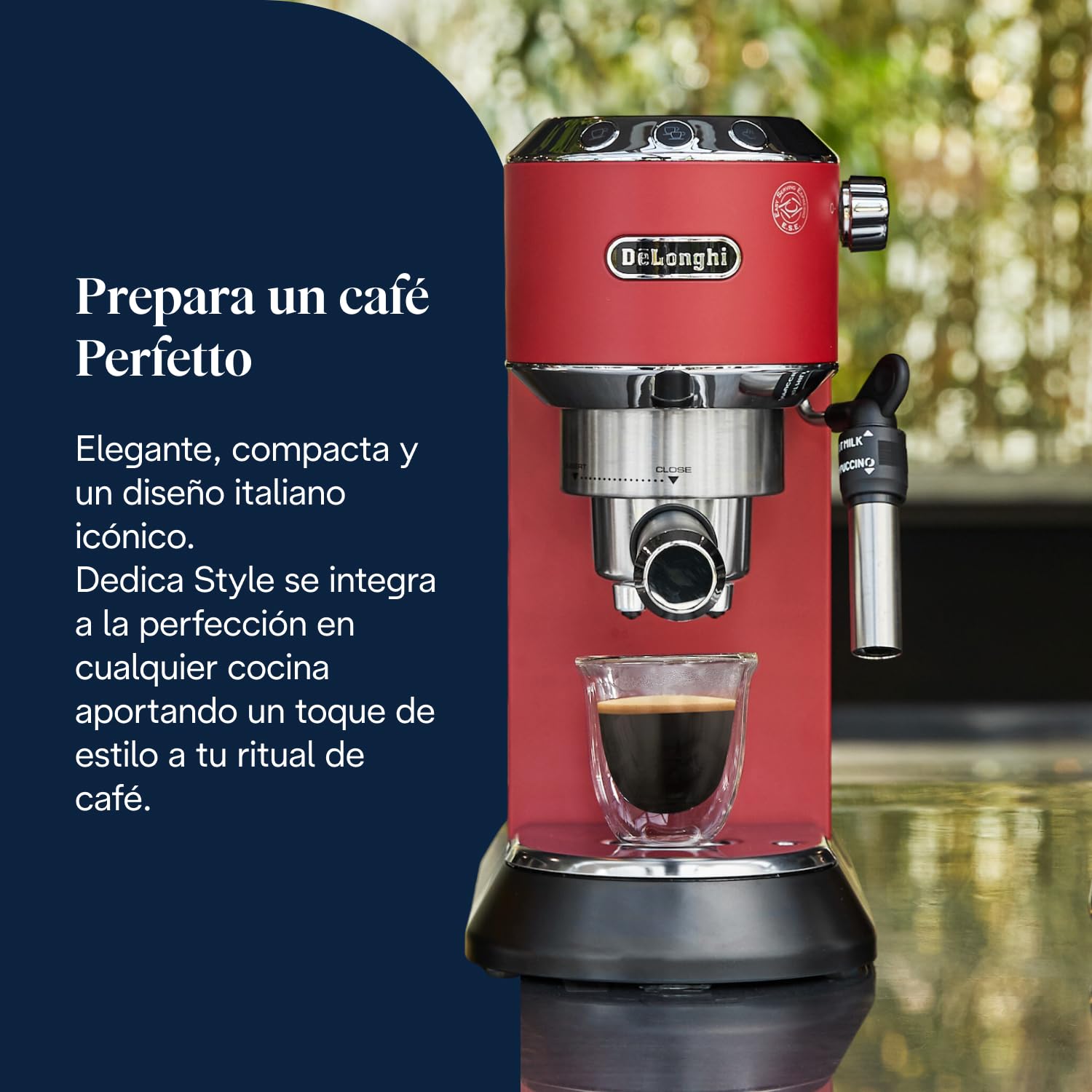 Detalle del vaporizador de leche de la De'Longhi Dedica EC685.R.
