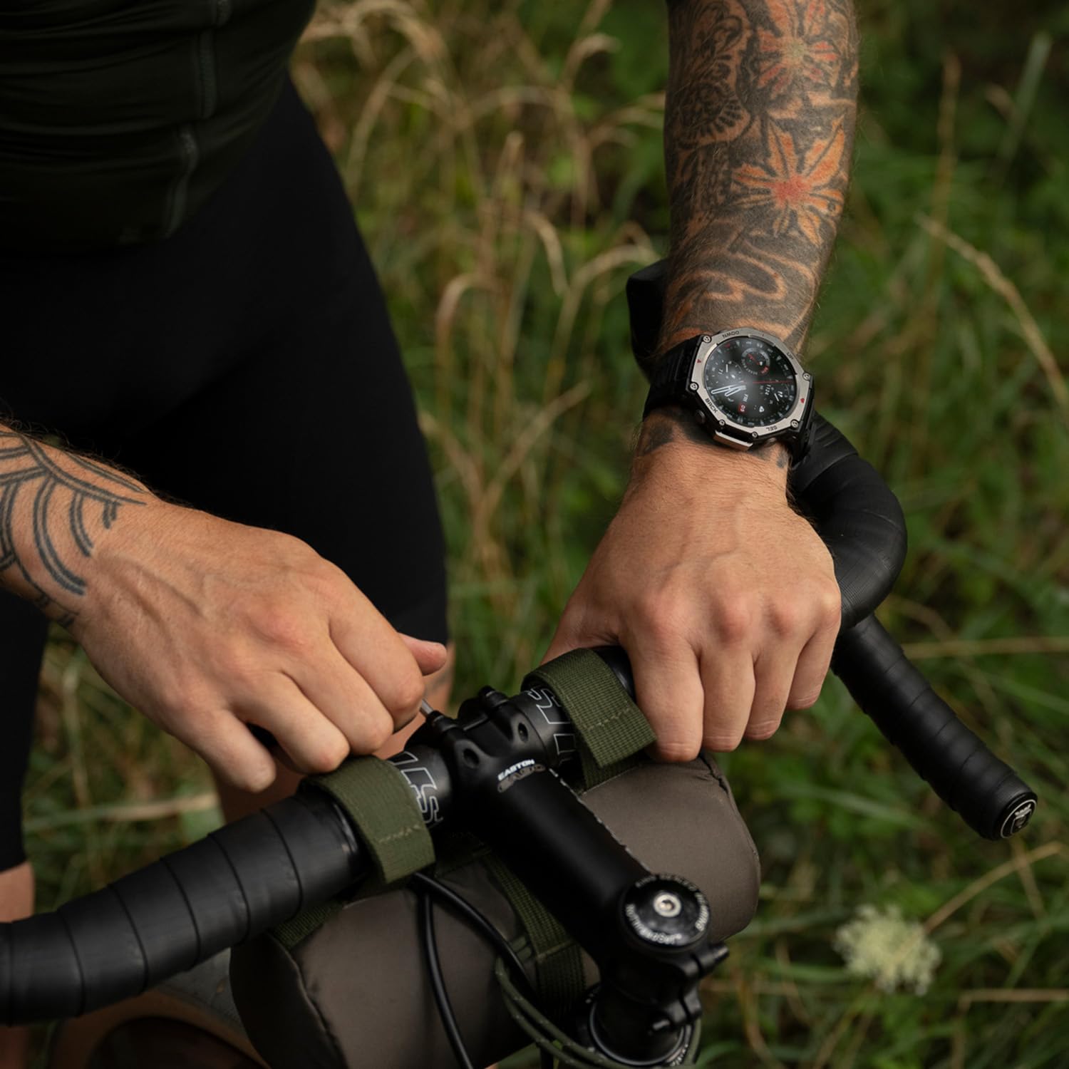 Amazfit Oficjalny pasek zamienny do smartwatcha T-Rex 3, sportowy pasek z płynnego silikonu, dla mężczyzn i kobiet, czarny