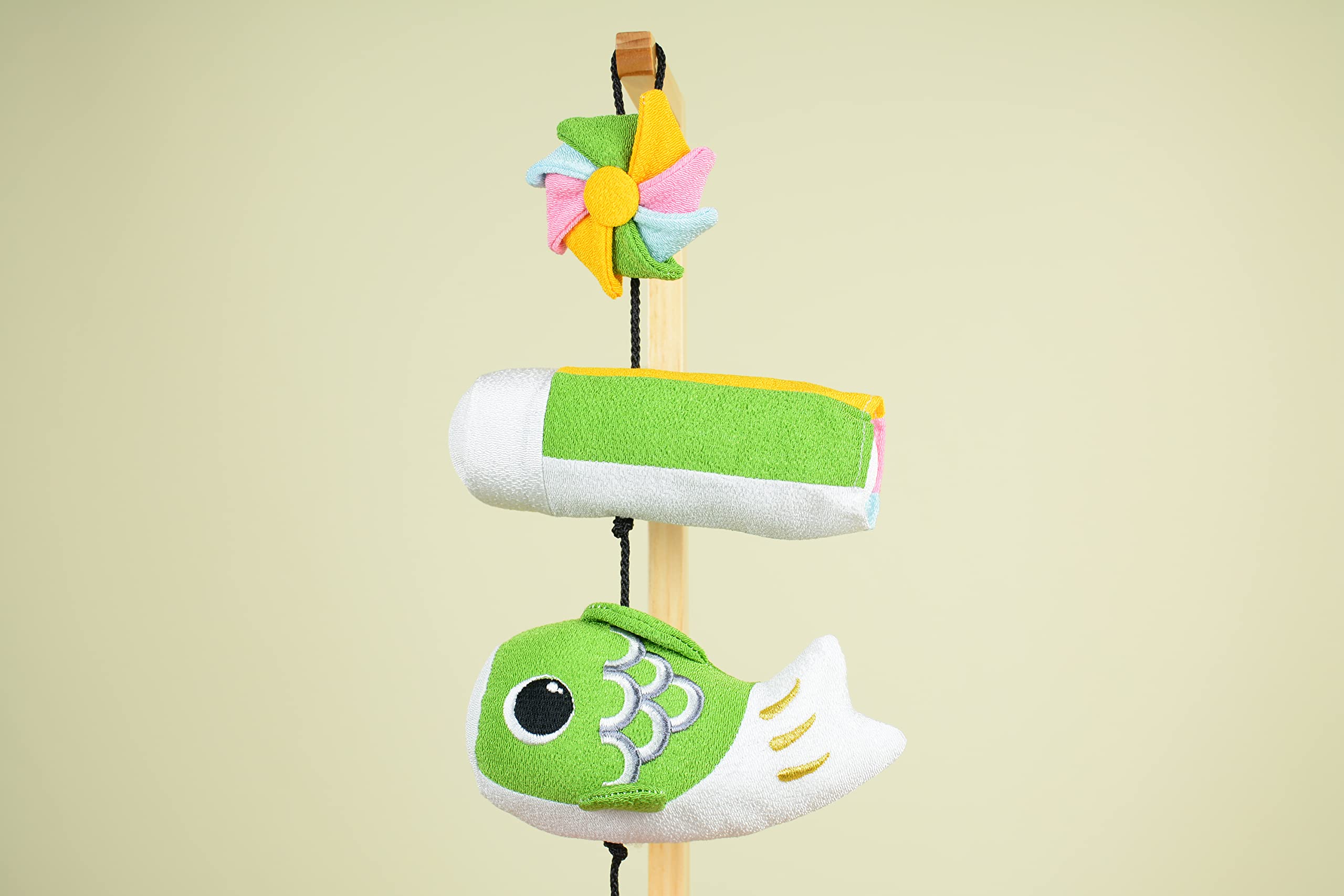 Amazon | 室内鯉のぼり台付セット ちりめん吊るし鯉飾り つるし飾り 5T