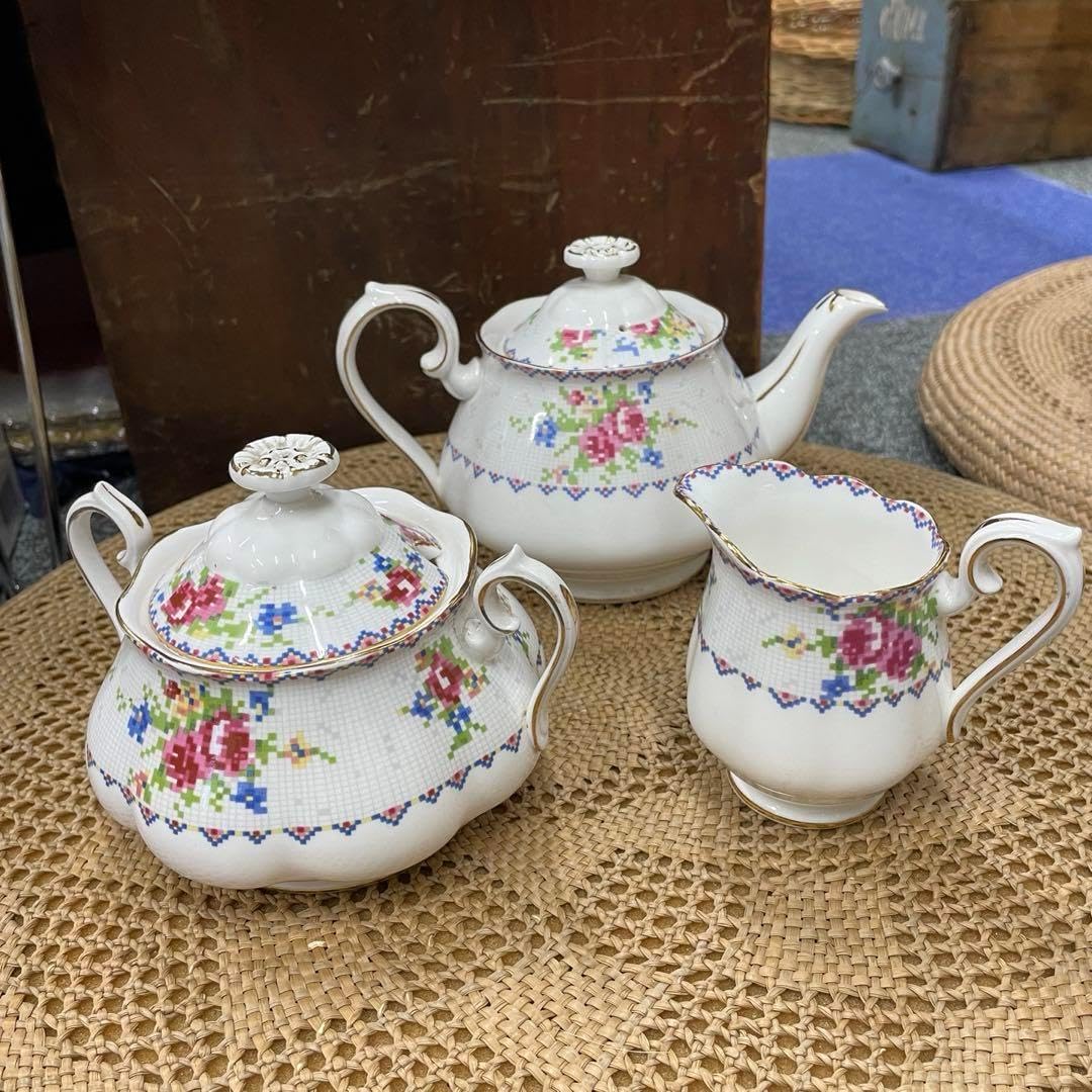 ロイヤルアルバート プチポワンポット