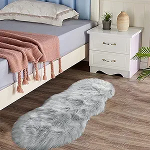 Latepis Faux Sheepskin Fur Rug 2x4 Feet Light Grey Fluffy Rugs Shag Furry Rug Small Area Rugs Carpet for Bedroom Living Room, Cushion