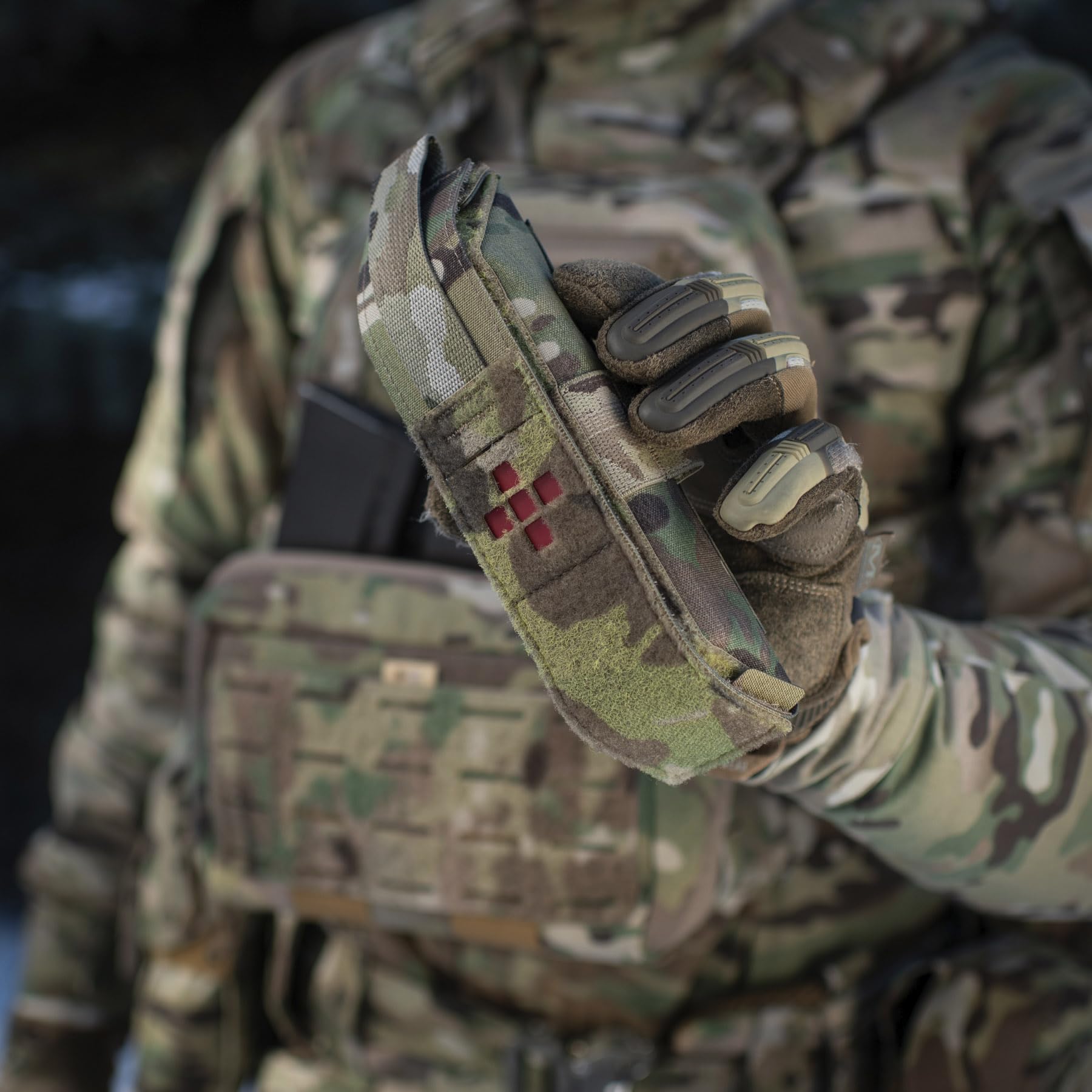 M-Tac Geschlossene Drehkreuz Tasche MOLLE Erste-Hilfe-Pouch für Tourniquets