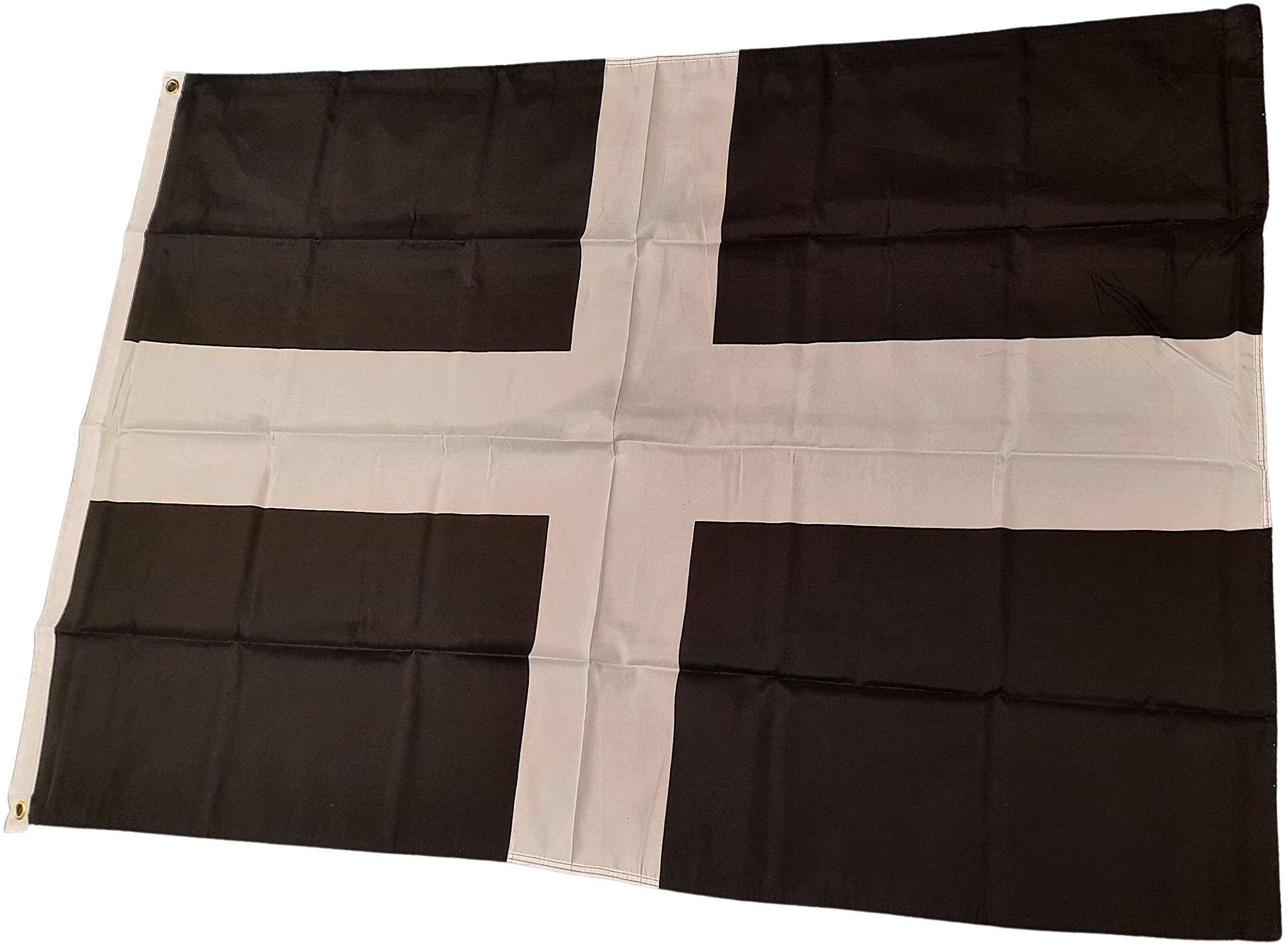 NWFlags Cornwall Flag 3ft x 2ft 75d Premium Polyester Suitable For Flagpoles, Black