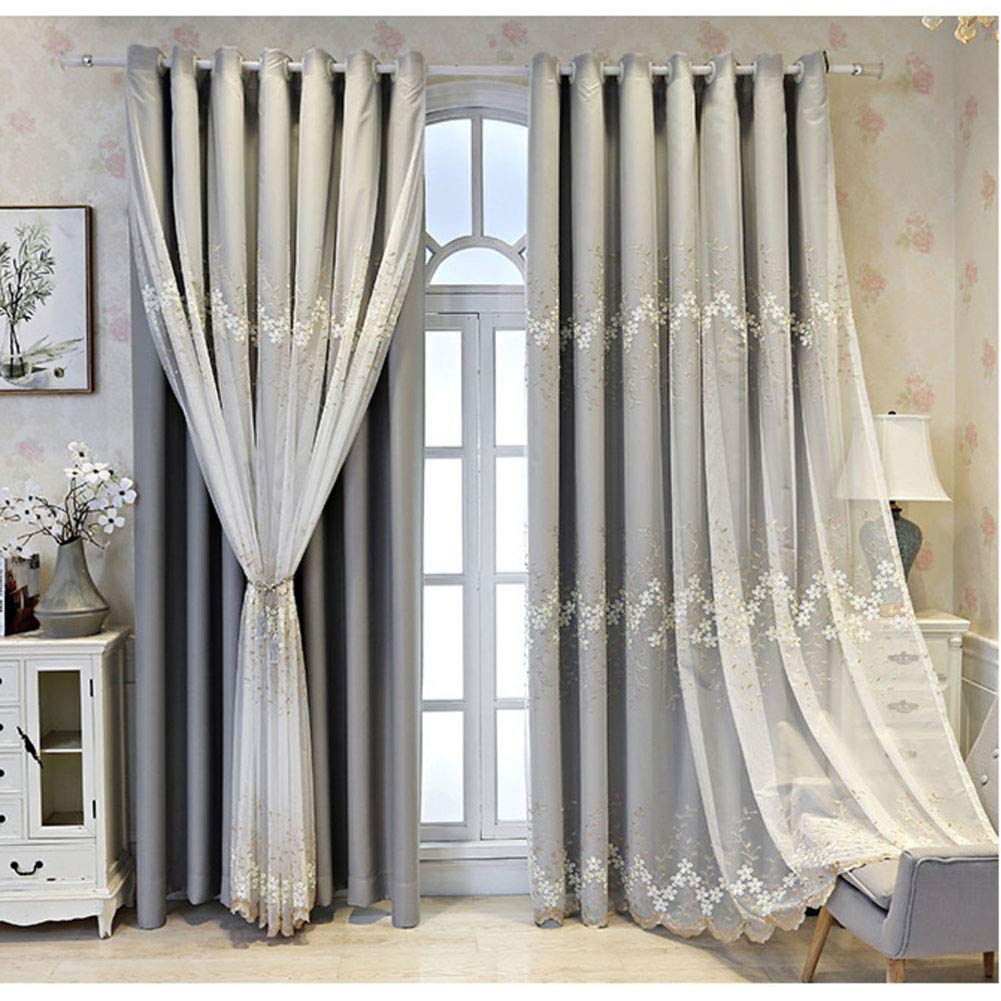 Rideaux de fenêtre double couche pour un salon lumineux le jour et sombre la nuit