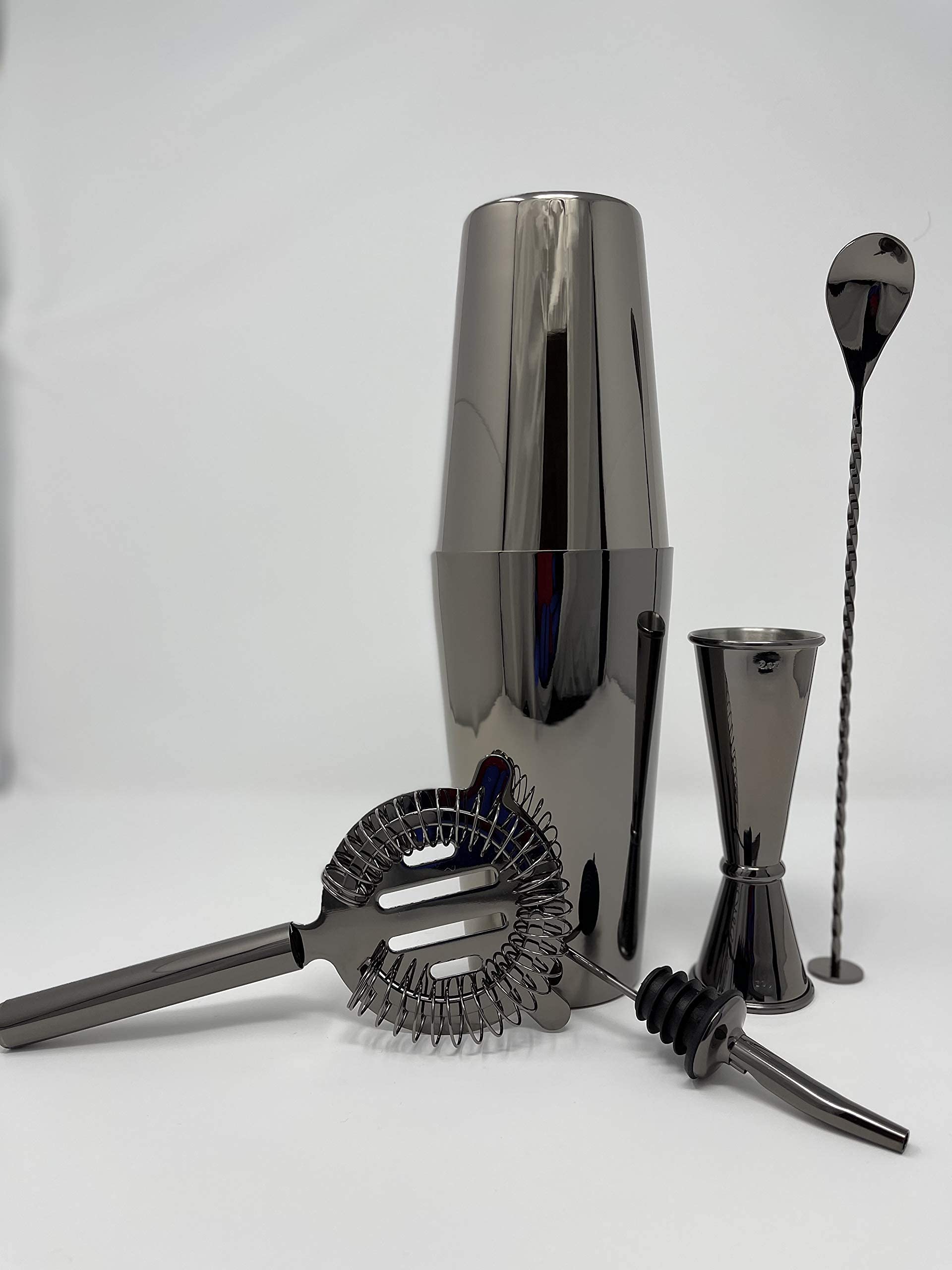 LYFJOY Cocktail Shaker Black , Drink Shaker, Martini Shaker, Boston Shaker Bar Set Cocktail Strainer, Bar tools, Bartender Kit, Stainless Steel Double Measuring Jigger, Mixing Spoon (Black)