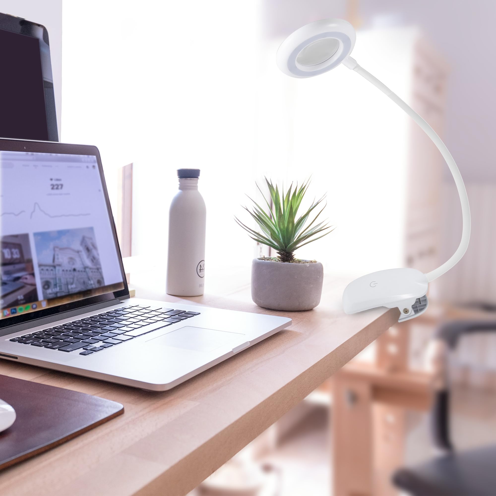 PURElite Ansteck-LED-Lupe – 3-fache Vergrößerung, wiederaufladbare flexible LED-Tischlampe, verstellbarer Hals und Klemme im Lieferumfang enthalten, natürliche Glühbirnen zum Lesen, Nähen,Basteln–Weiß