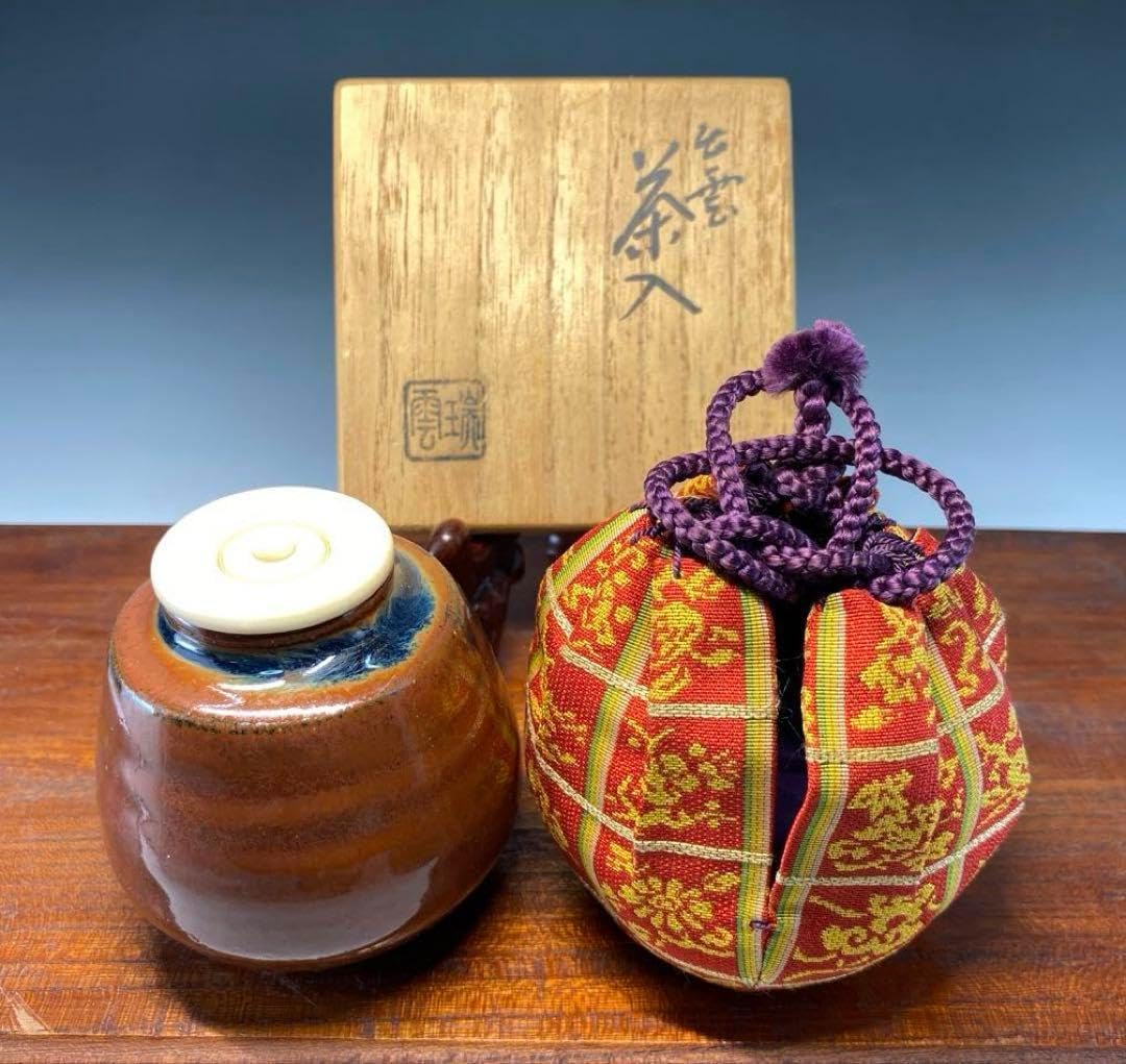 茶道具出雲焼 瑞雲窯 茶入（共箱） 幅約6.6㎝ 口径約2.5㎝