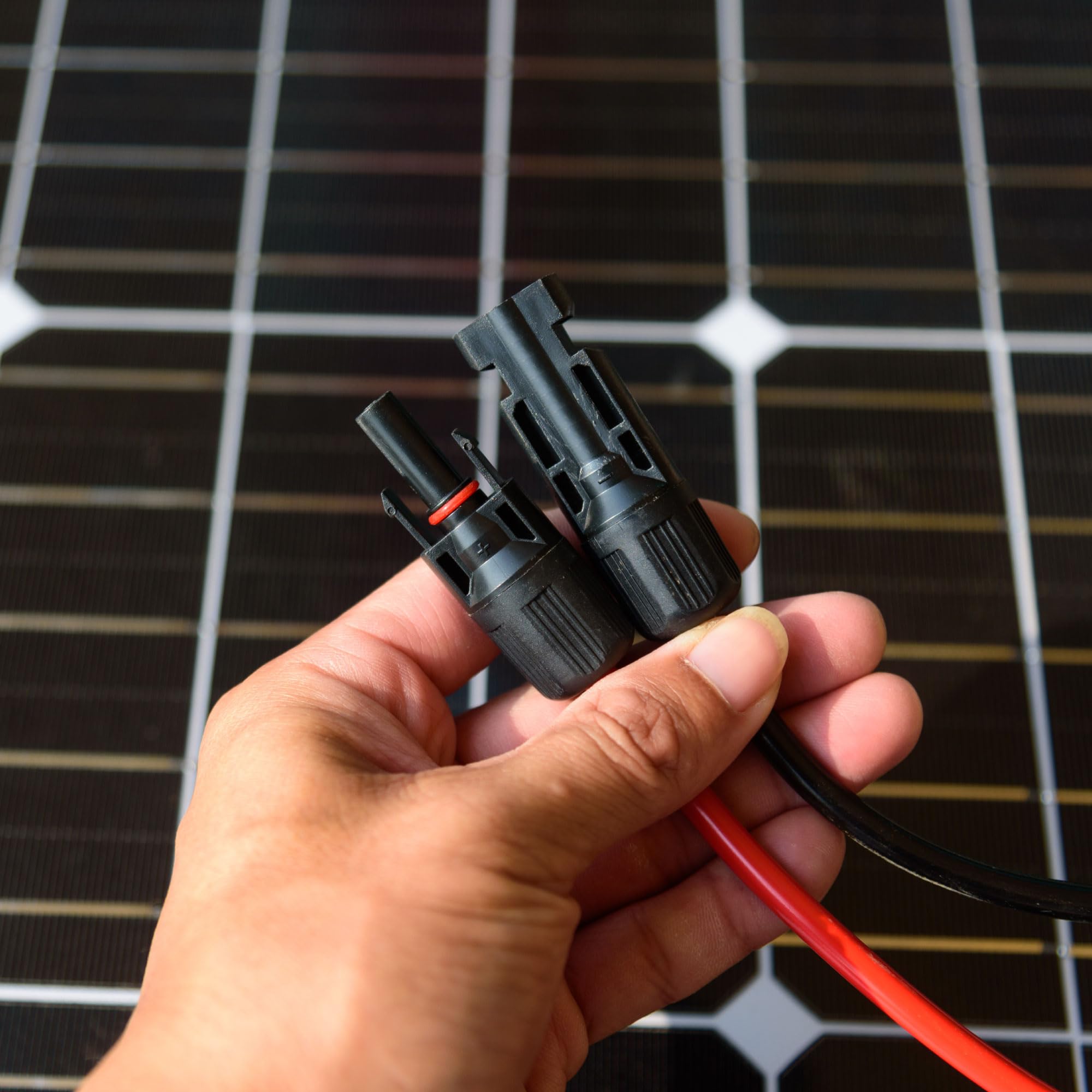 SeKi Cavo solare 6 mm² rosso/nero – 15 m, con connettori compatibili MC4 montati; cavo di prolunga; cavo PV; set di collegamento 1 x rosso + 1 x nero