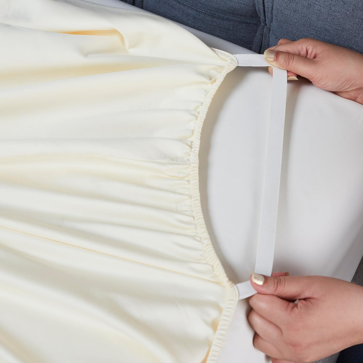 Superior Pavo Cotton Bed Sheet, Sateen Weave, Soft Bedding, Modern Luxury, Comfortable, Easy Care Home Decor Essentials, Solid Design, 18" Deep Pocket Fitted Sheet, Queen, Ivory