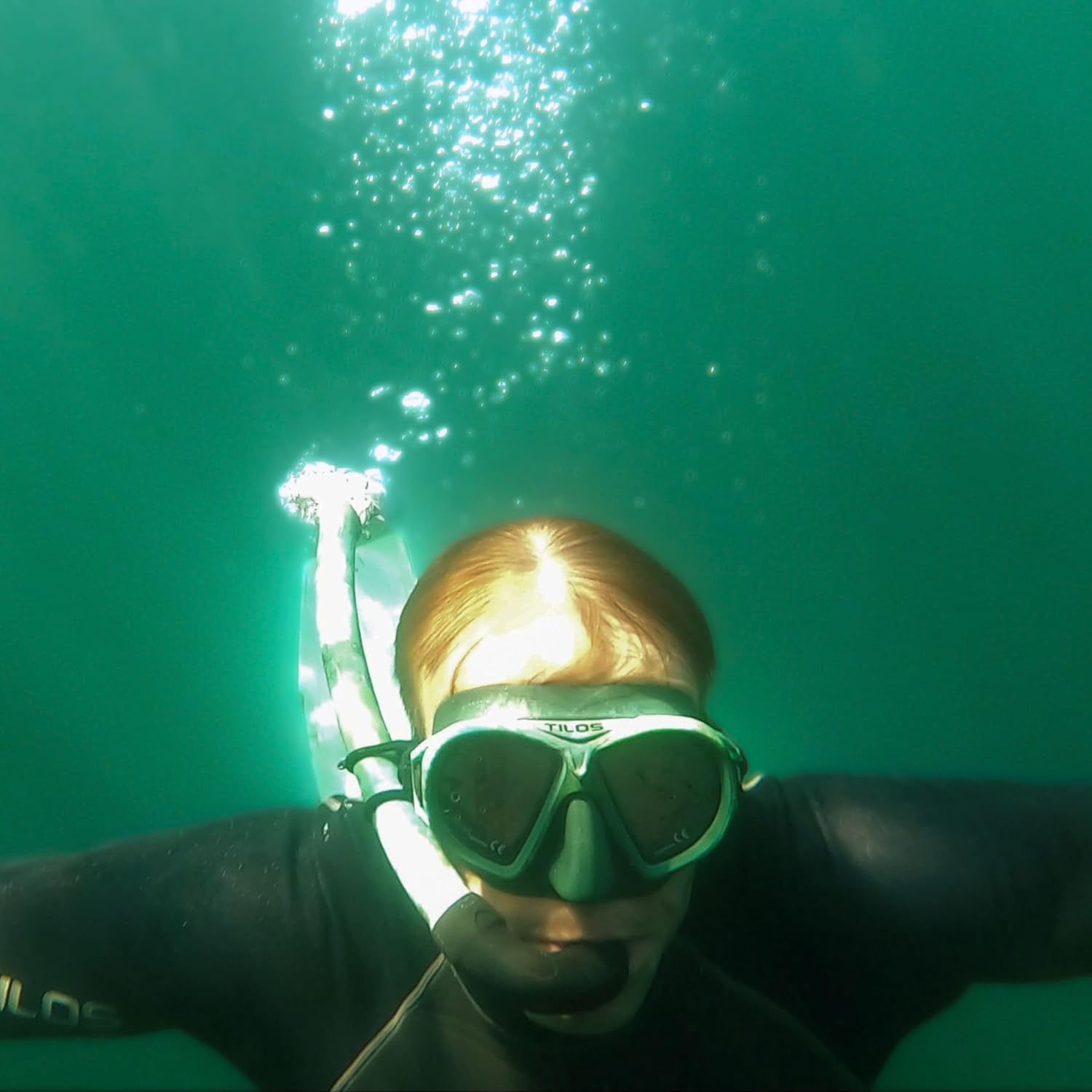 Tilos AquaStalk Dive Mask - Anti-Glare Low-Volume Snorkeling Mask with Ultra-Wide Vision & Quick-Release Buckles for Seamless Freediving Adventures