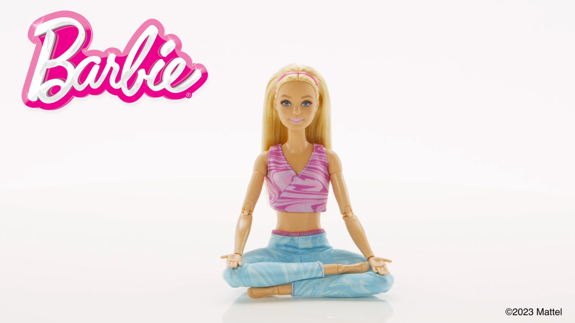 Amazon.co.jp: バービー(Barbie) キュートにポーズ！ ピンク