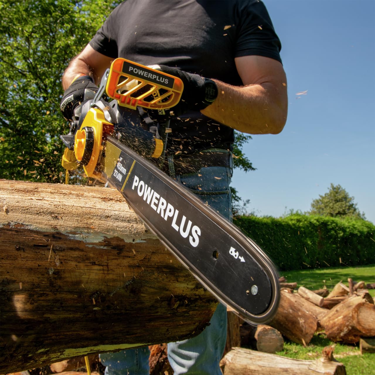 POWERPLUS POWXG10027 Motosierra 2700W 450mm - 1 acc.